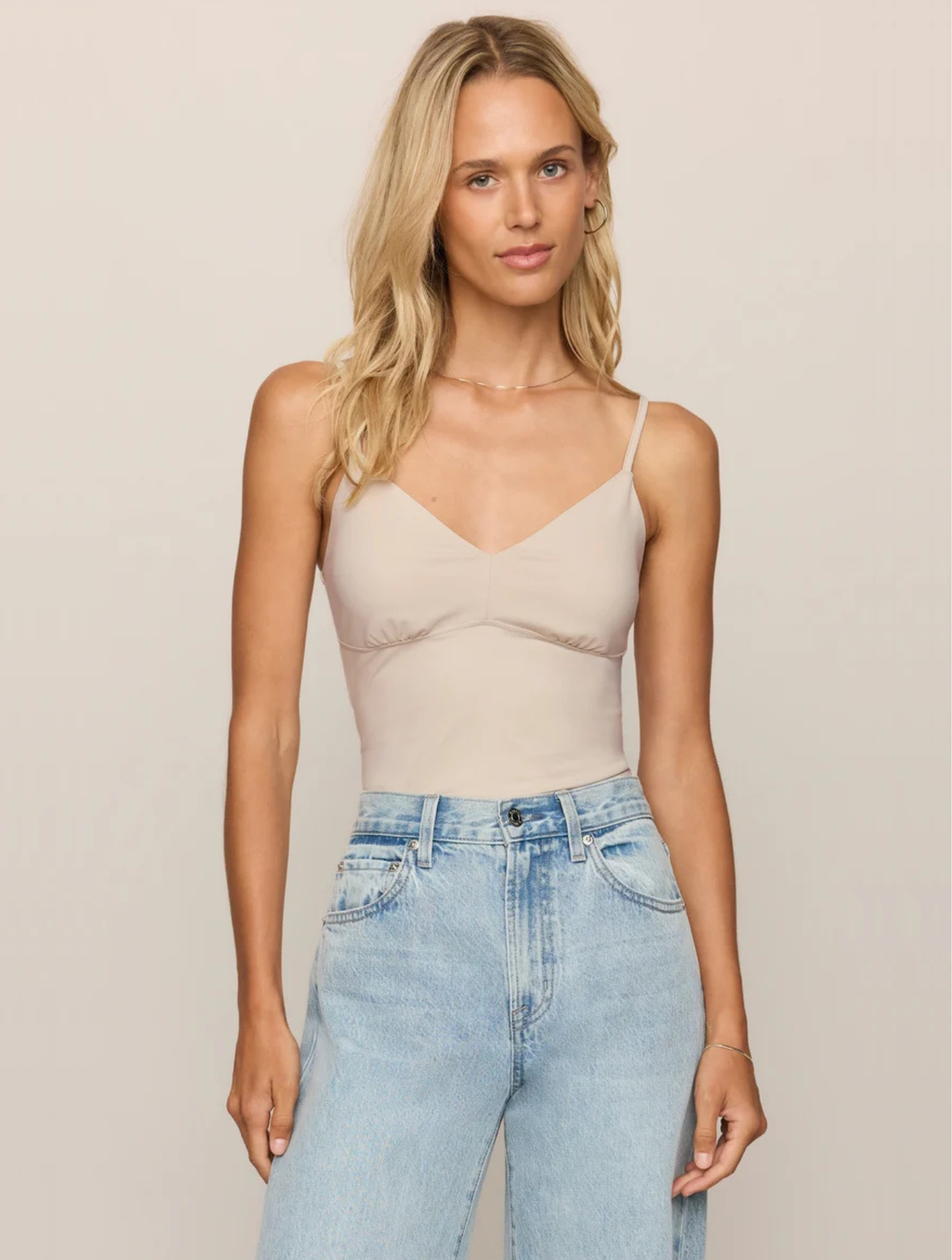 Luxe Smooth Essential Tank