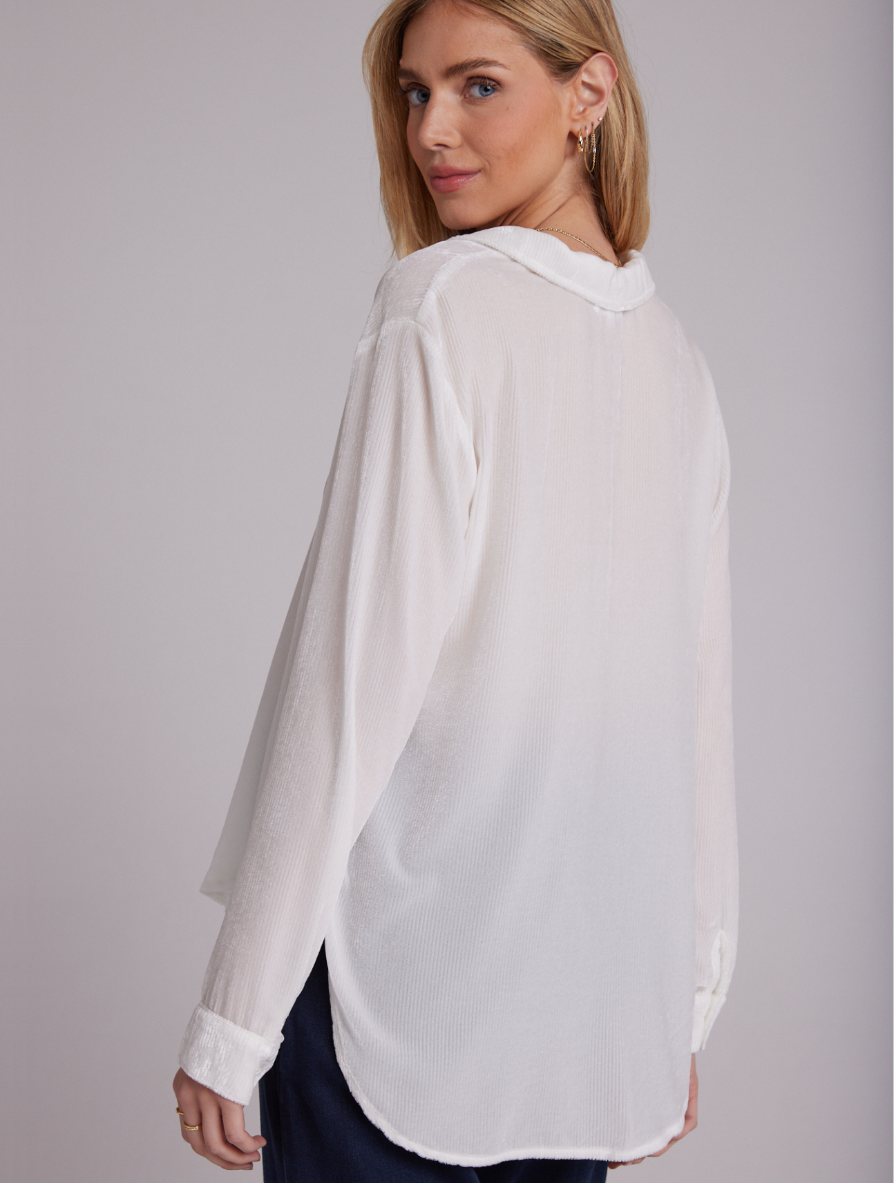 Long Sleeve Clean Shirt