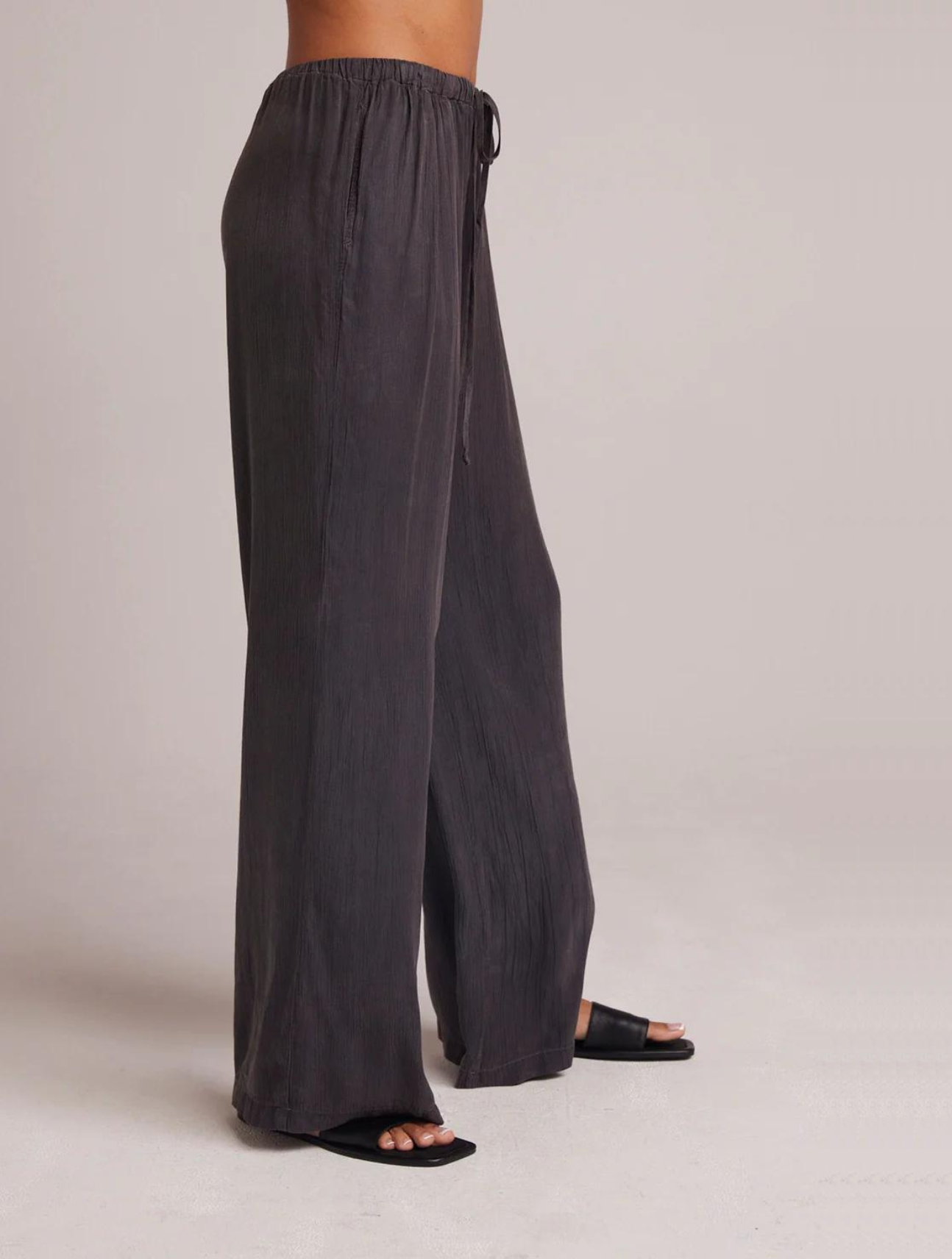 Easy Plated Wide Leg Pant