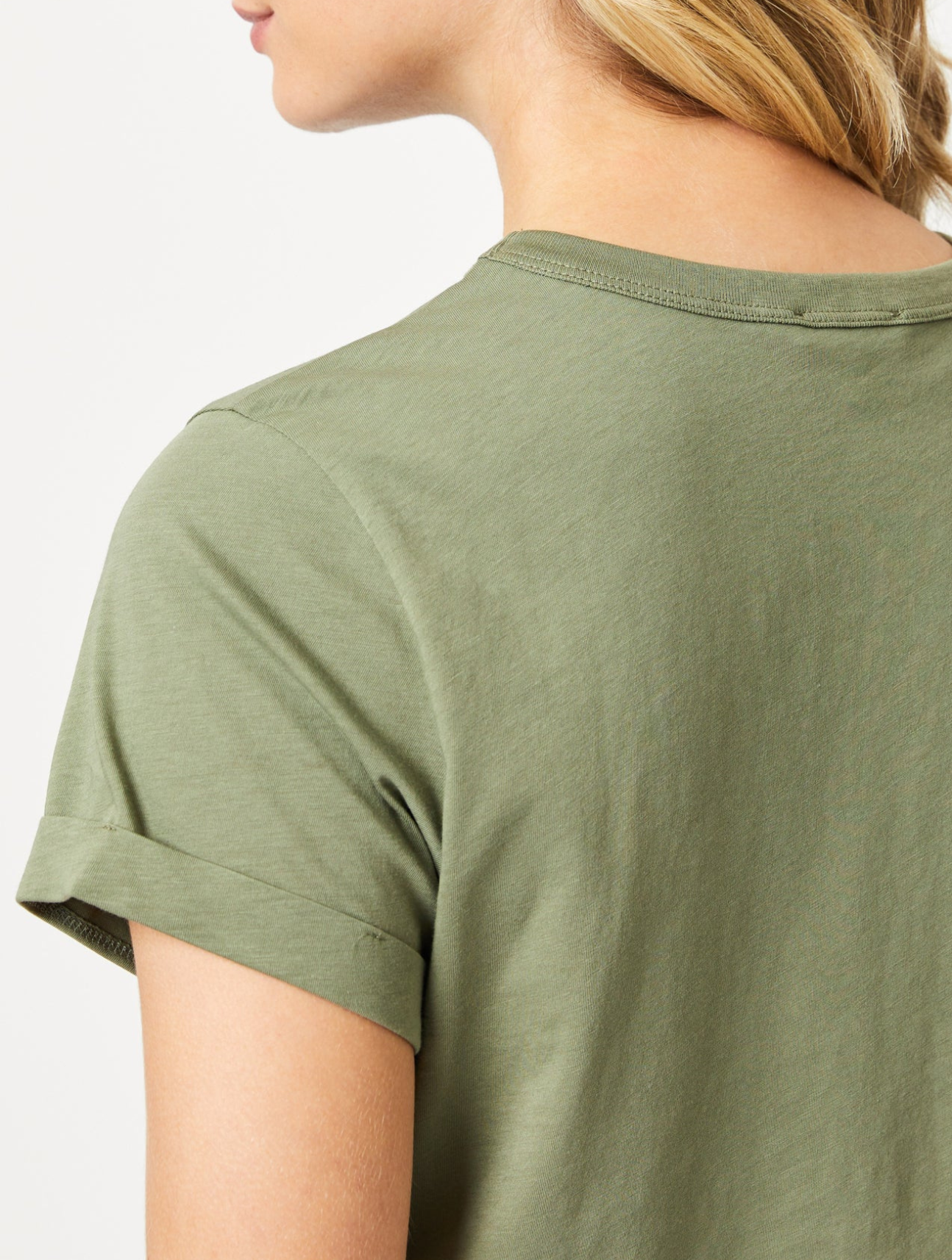 Cropped Cut-Off T-Shirt