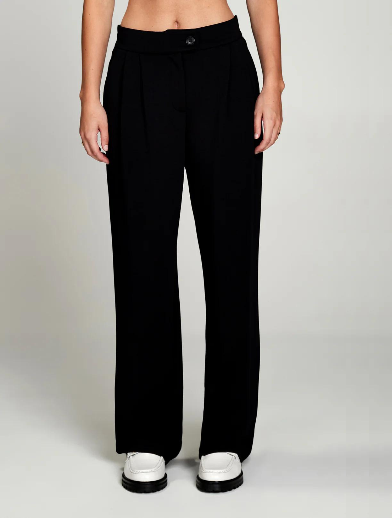 Pure Proper Pleated Trouser