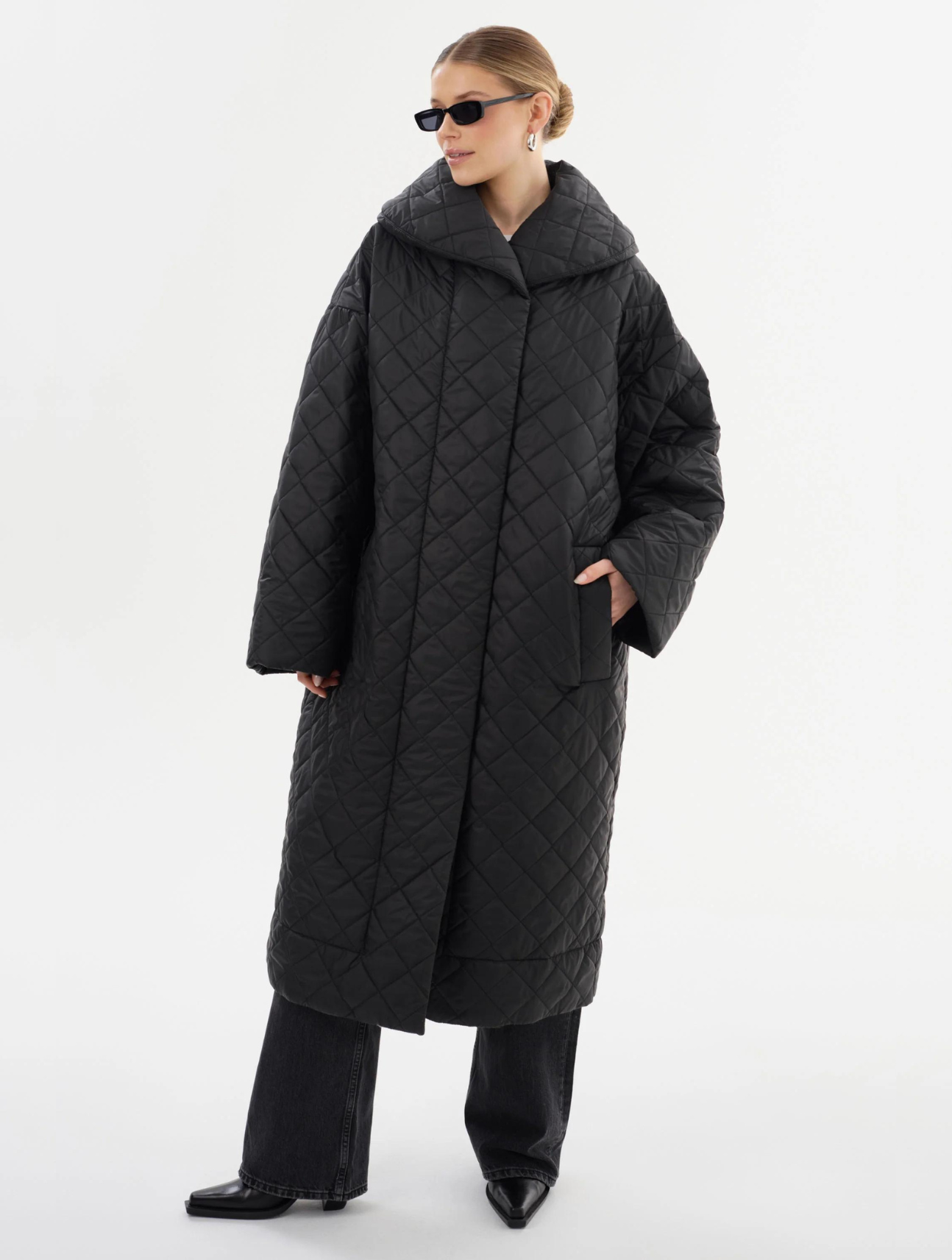 Hendrika Oversized Quilted Coat