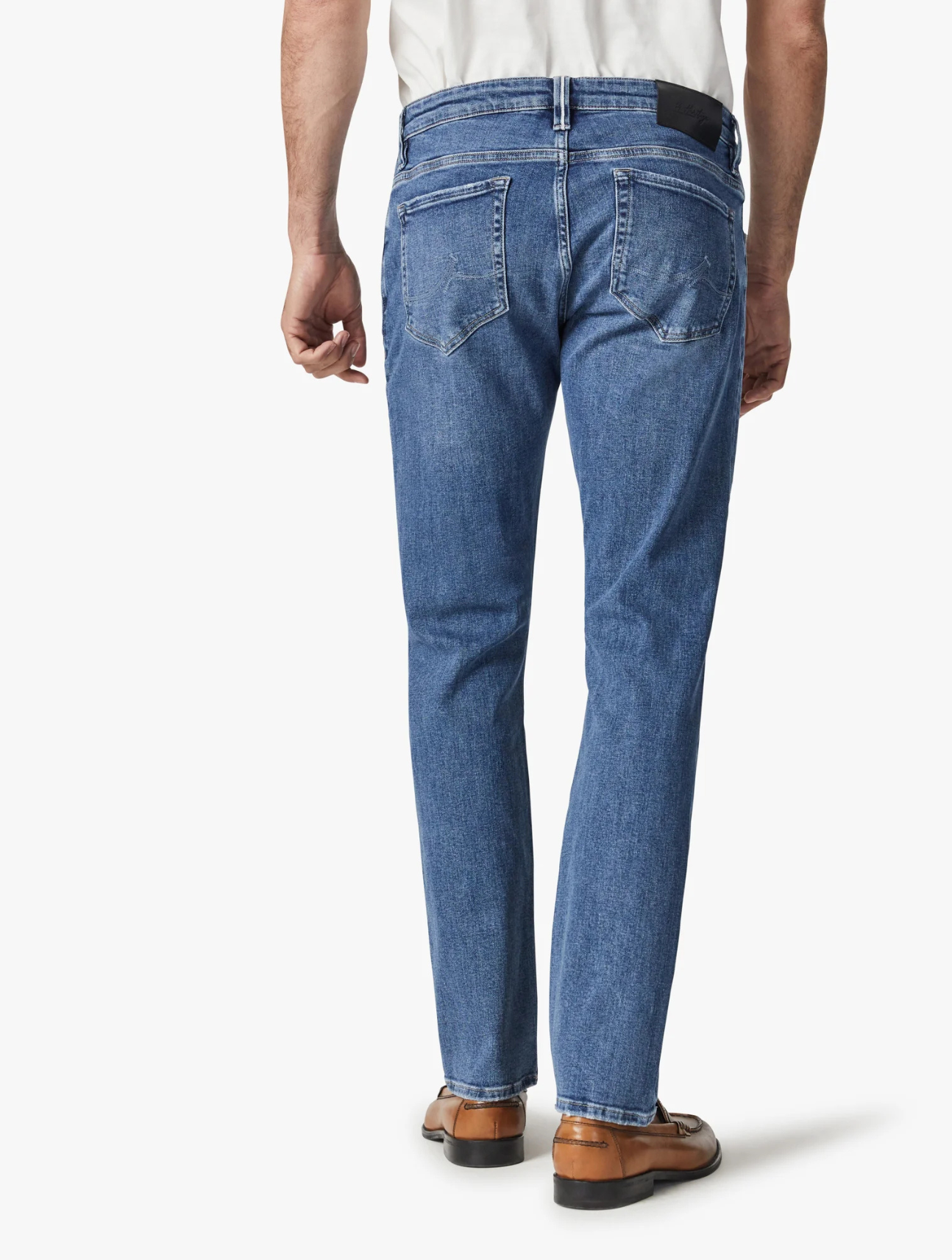 Cool Tapered Leg Jeans