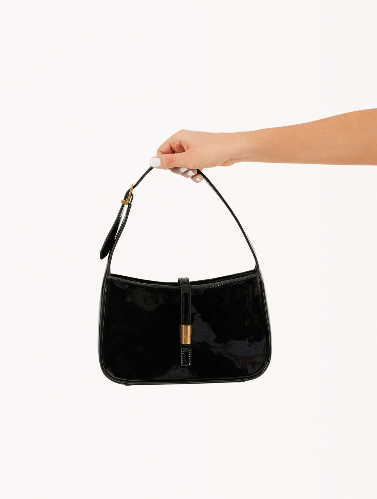 Clara Shoulder Bag