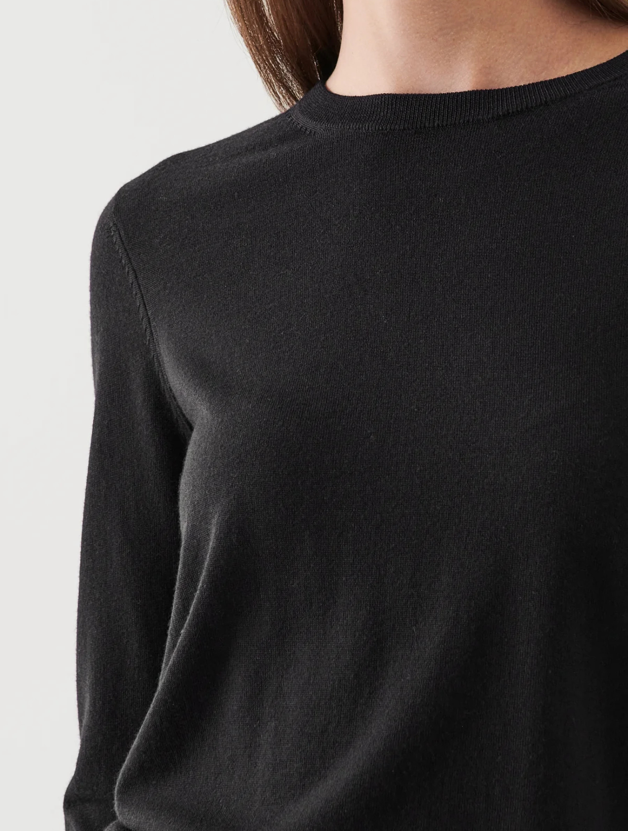 Merino Wool Classic Crewneck