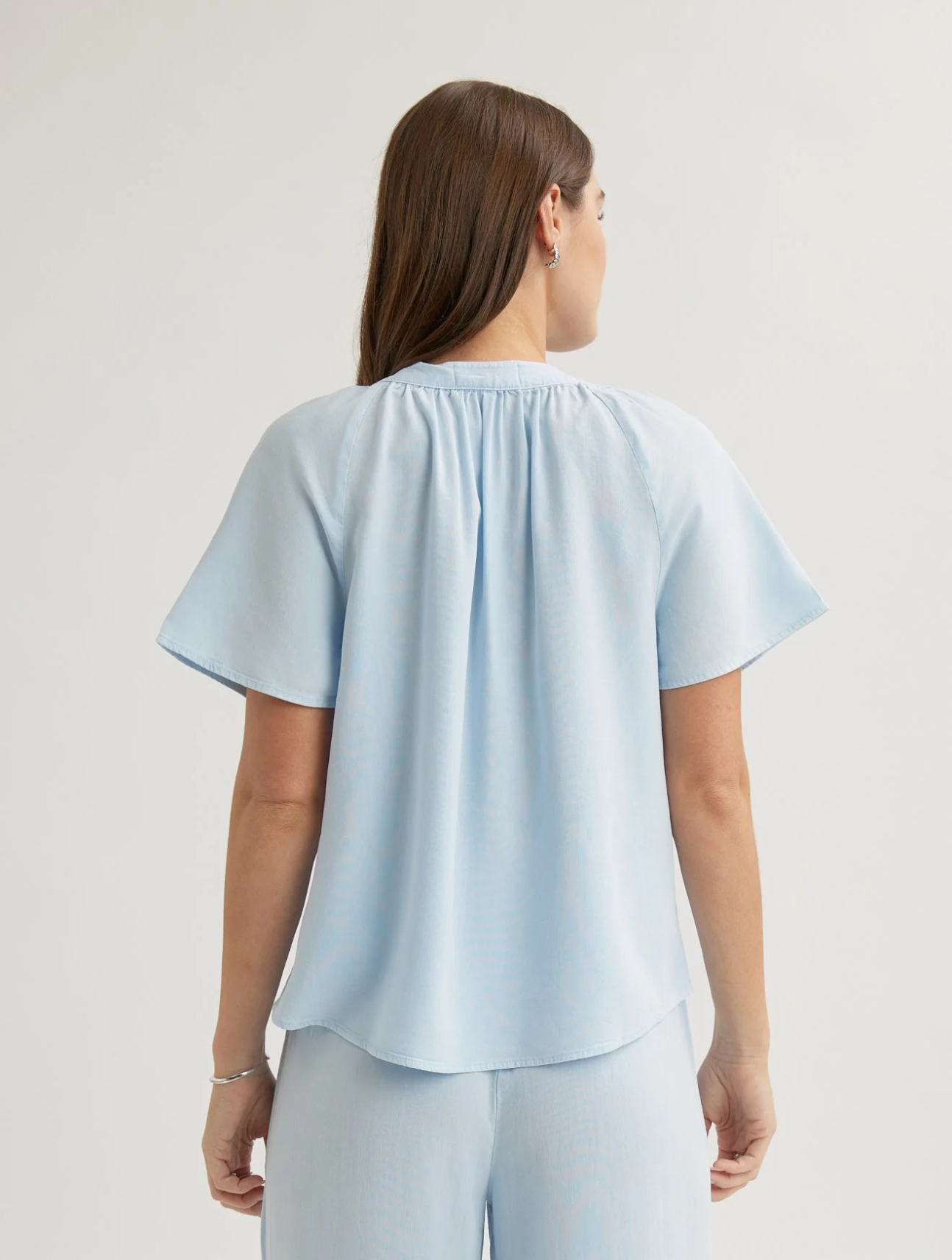 Flowy Short Sleeve Pullover