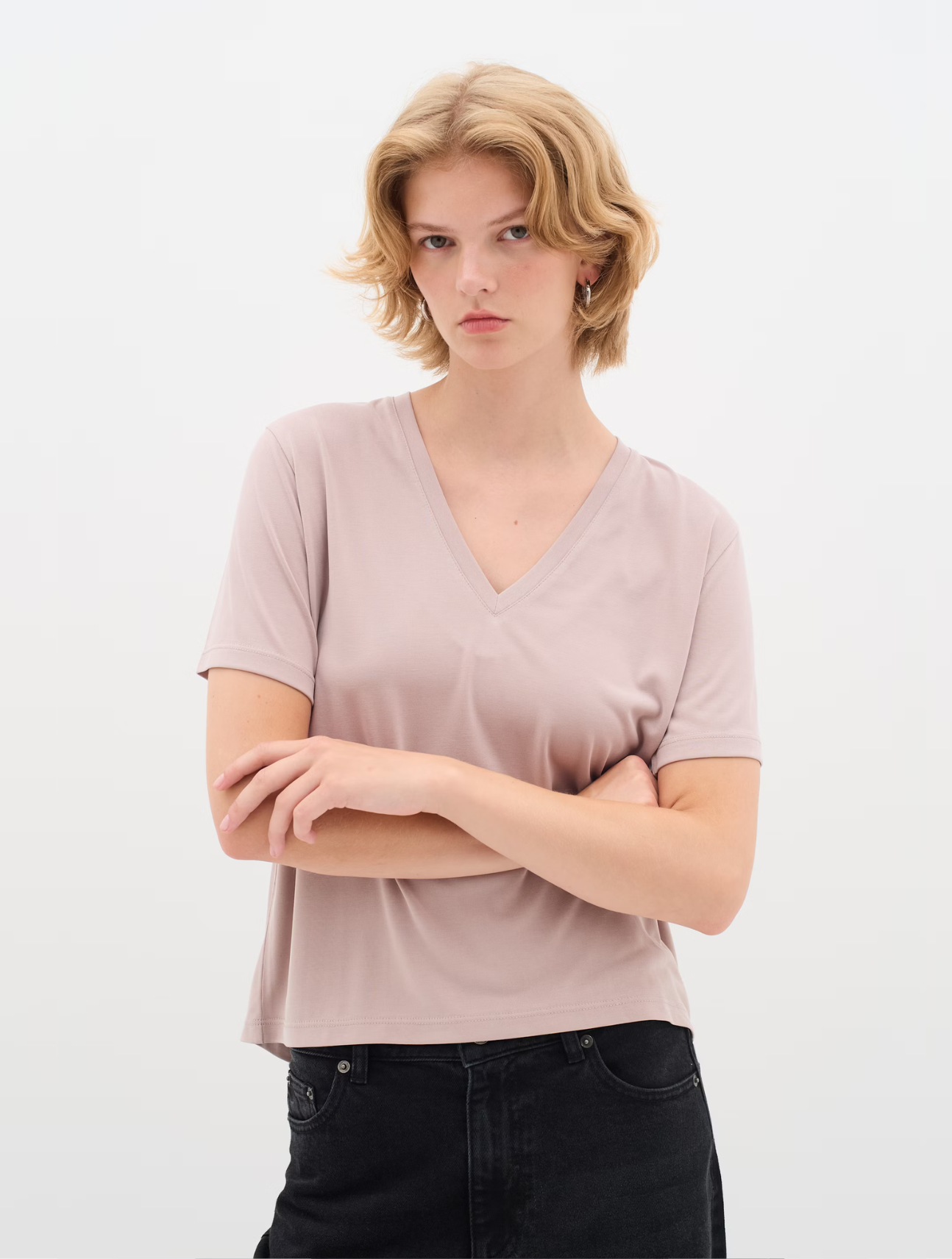 Liliana V-Neck Tee