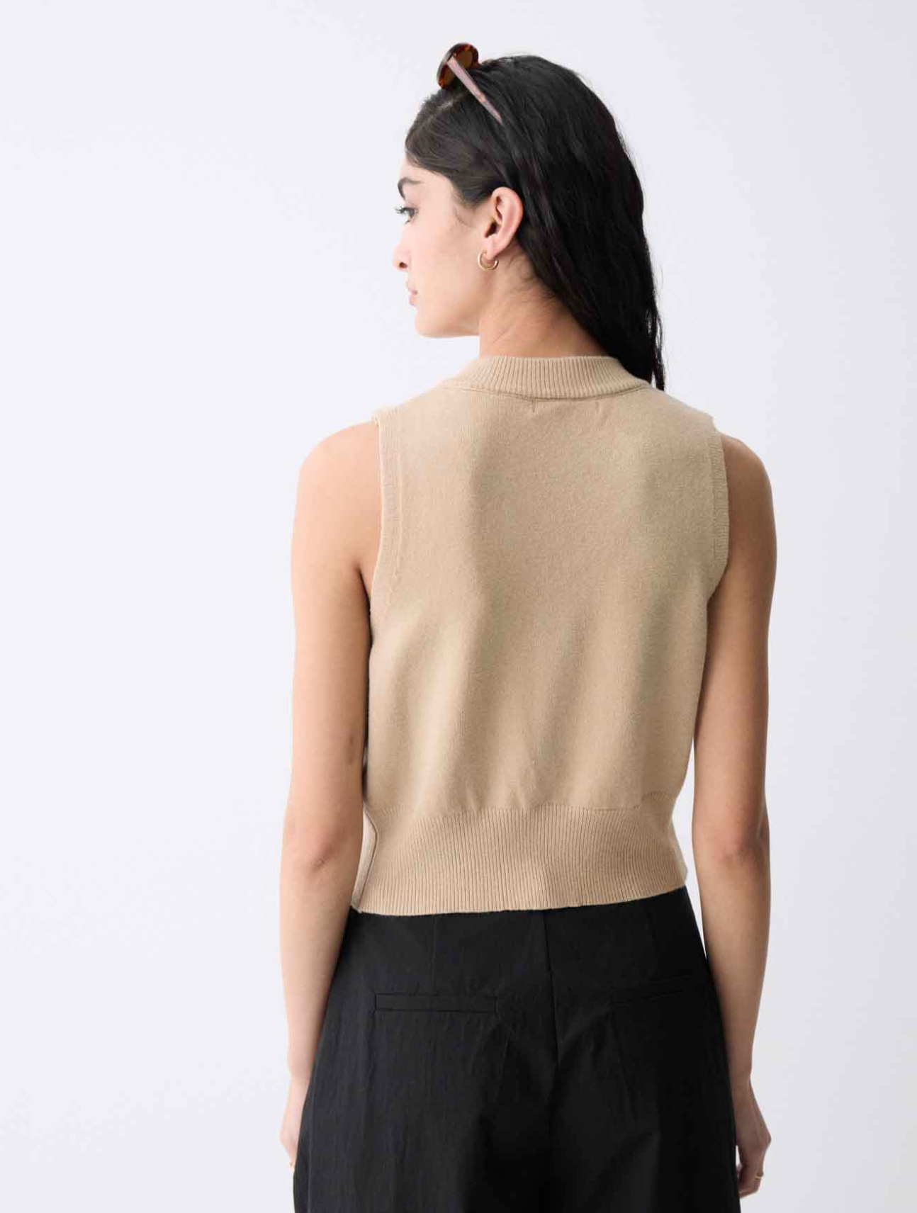 Almada Knit Vest