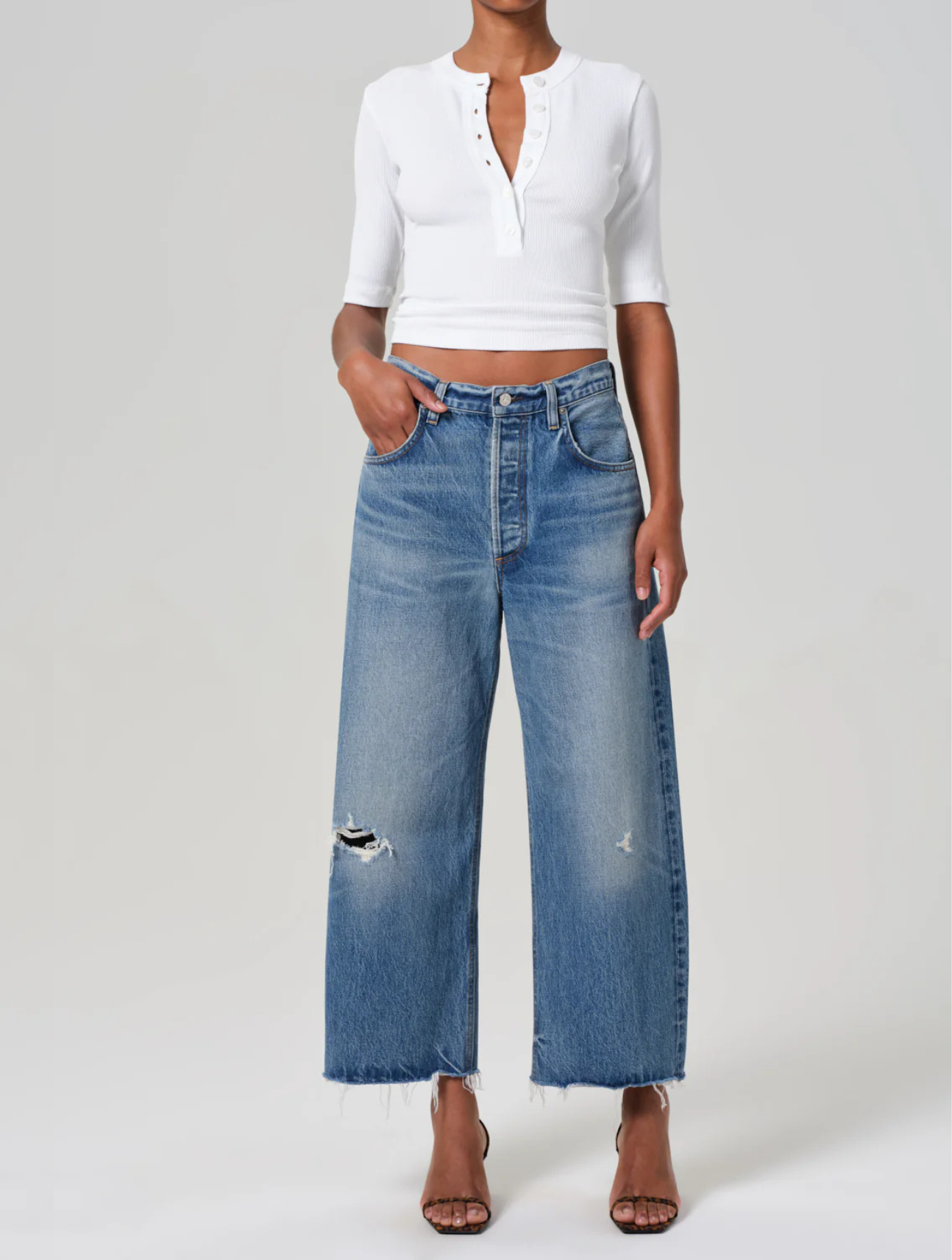 Ayla Raw Hem Crop