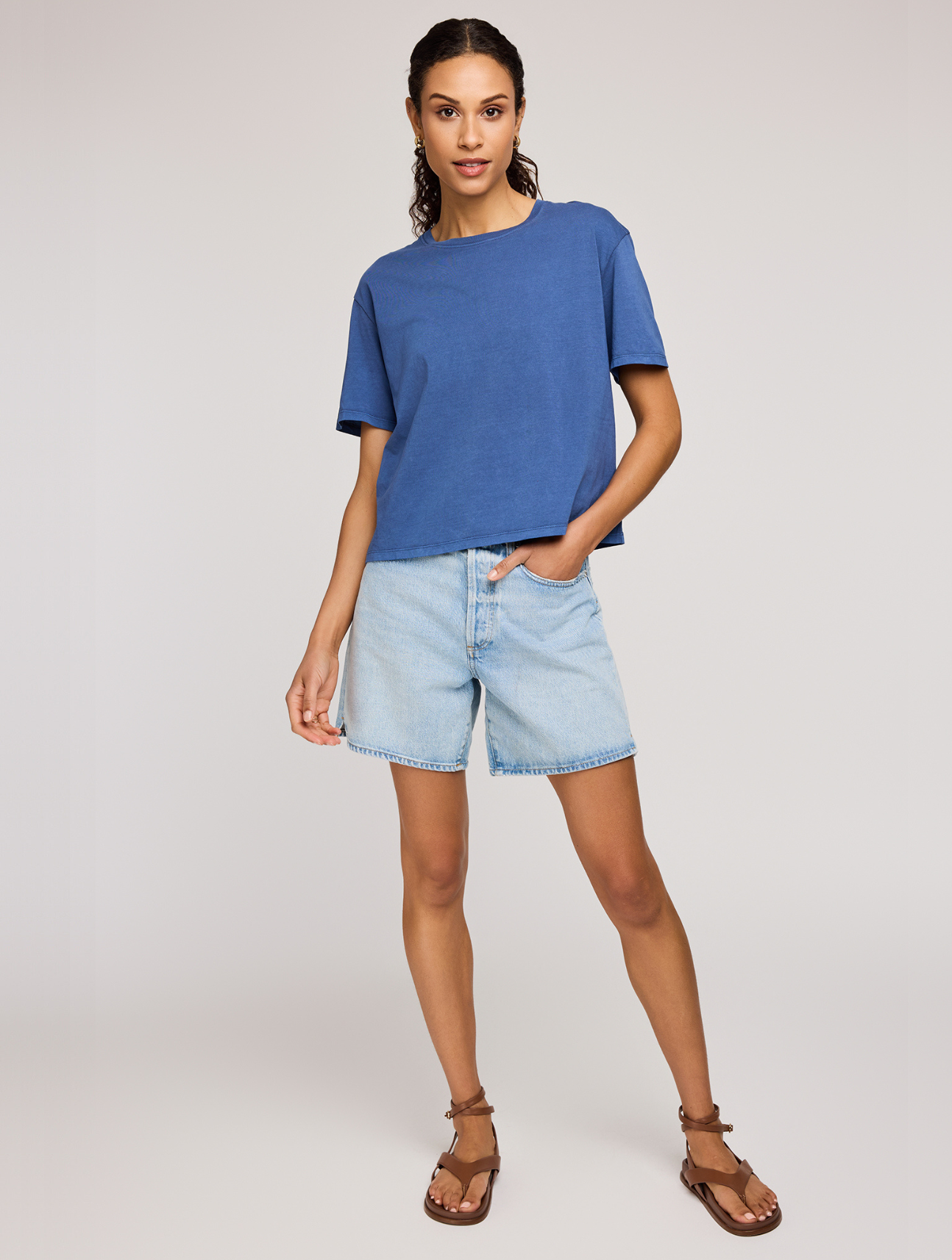 Brigitte Tee