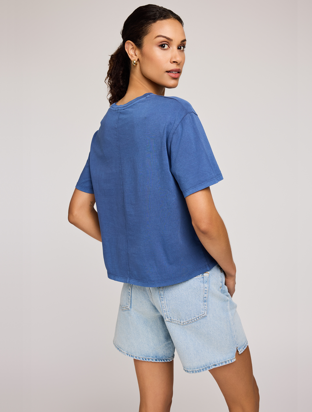 Brigitte Tee