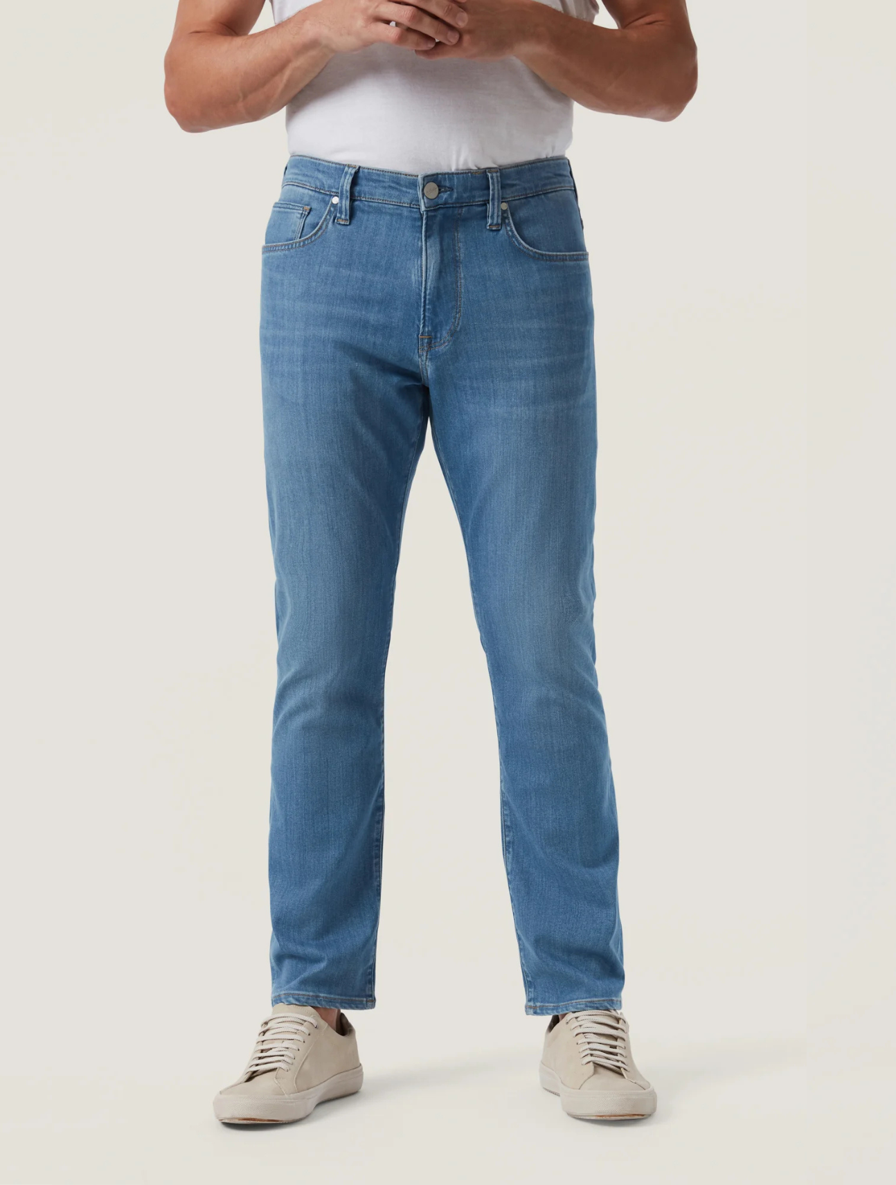 Camino Relaxed Straight