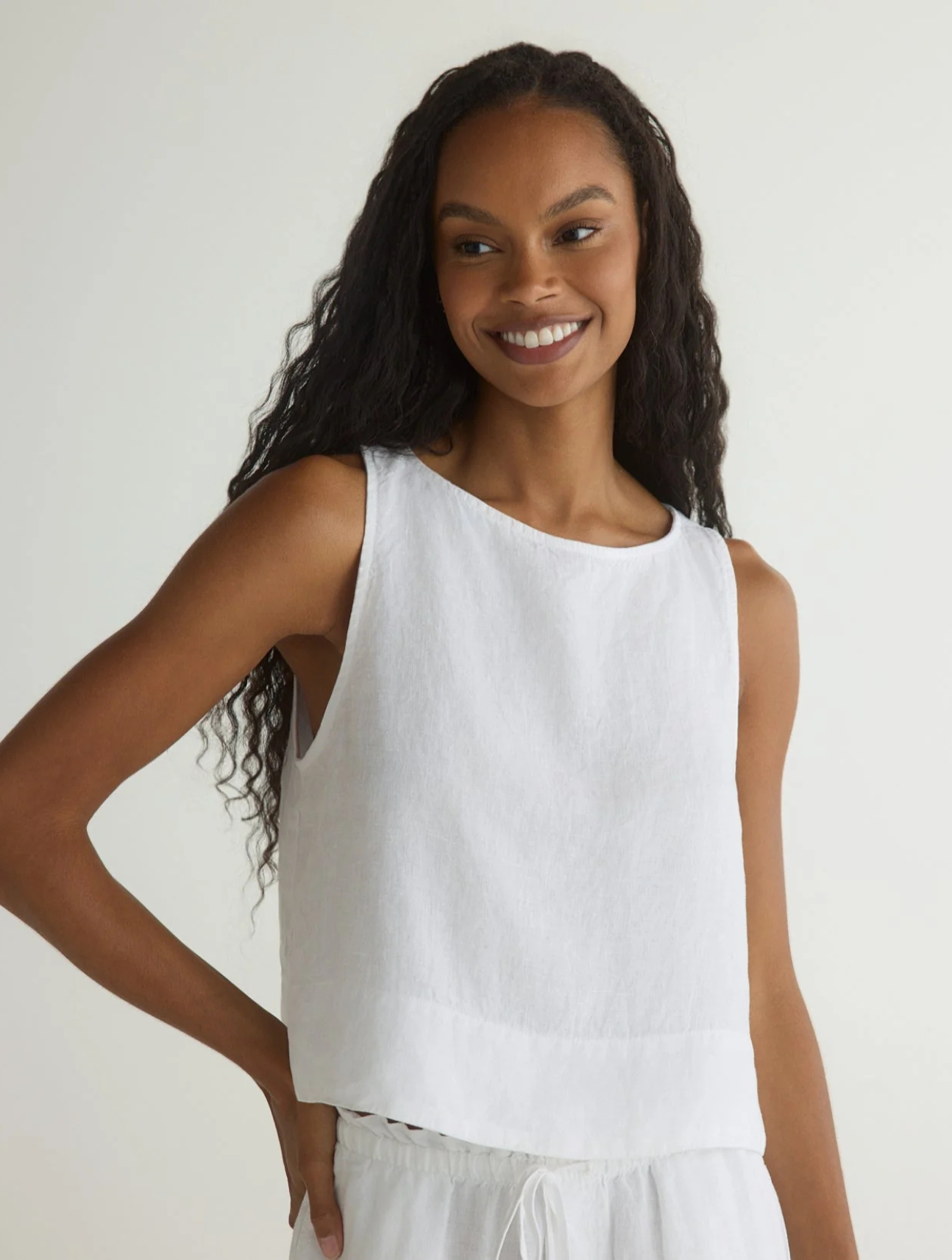 Sleeveless Boat Neck Split Back