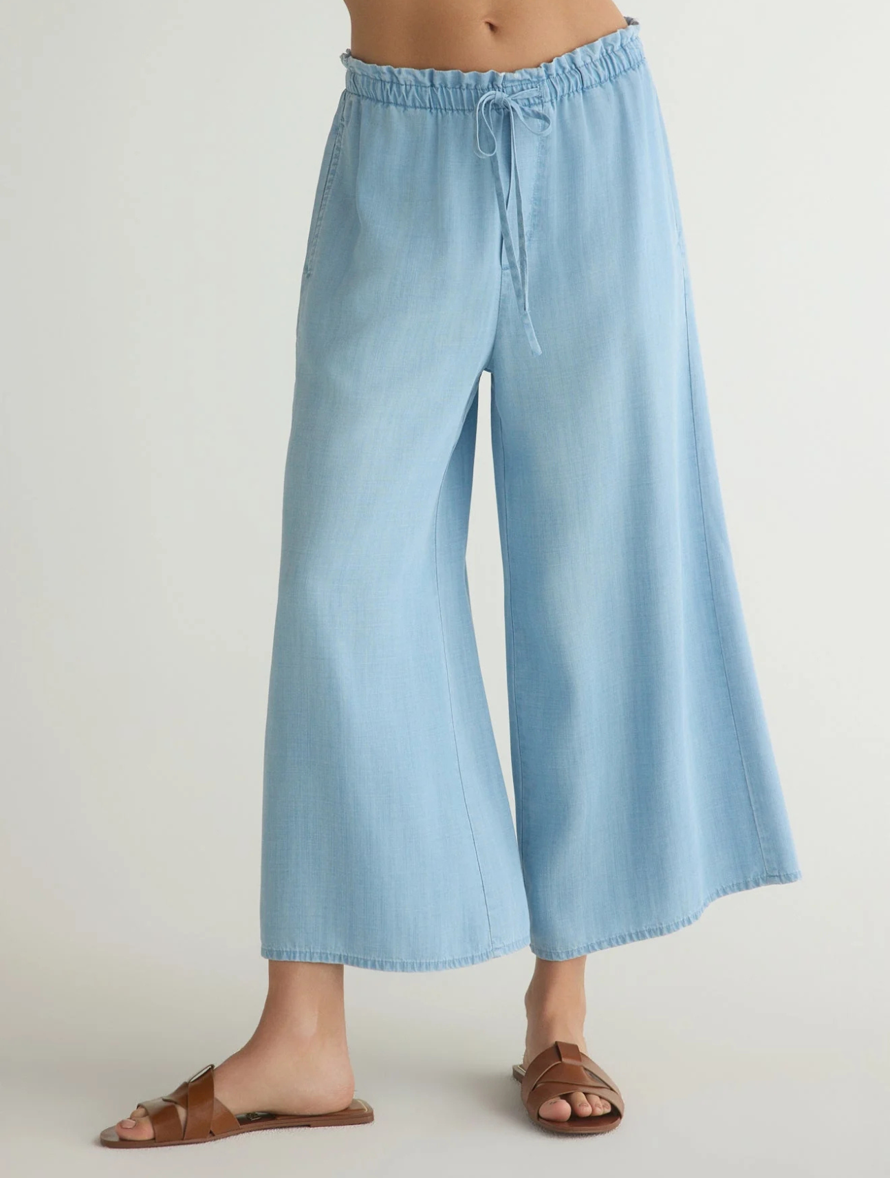 Ruffle Waist Wide Leg Crop