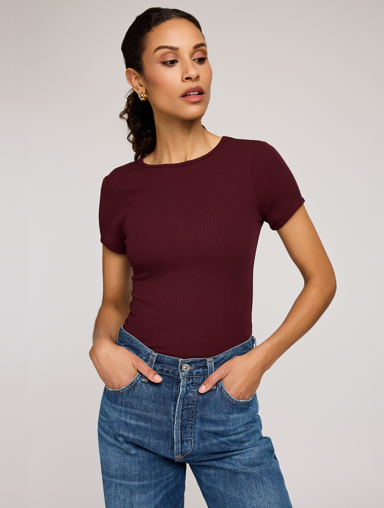 Shania Tee