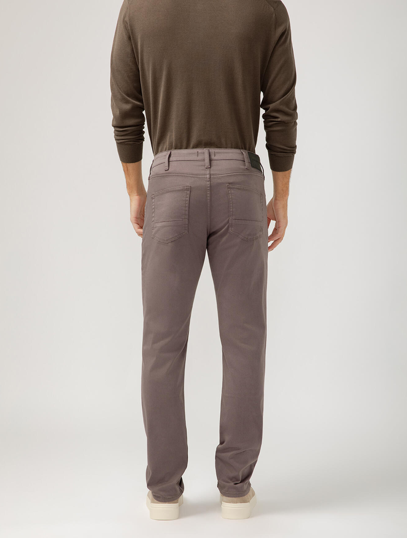 Machray Athletic Fit Straight Leg