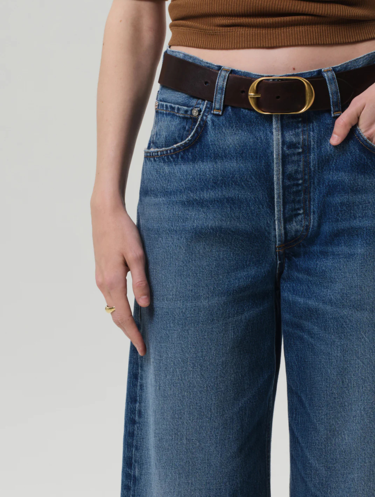 Ayla Raw Hem Crop