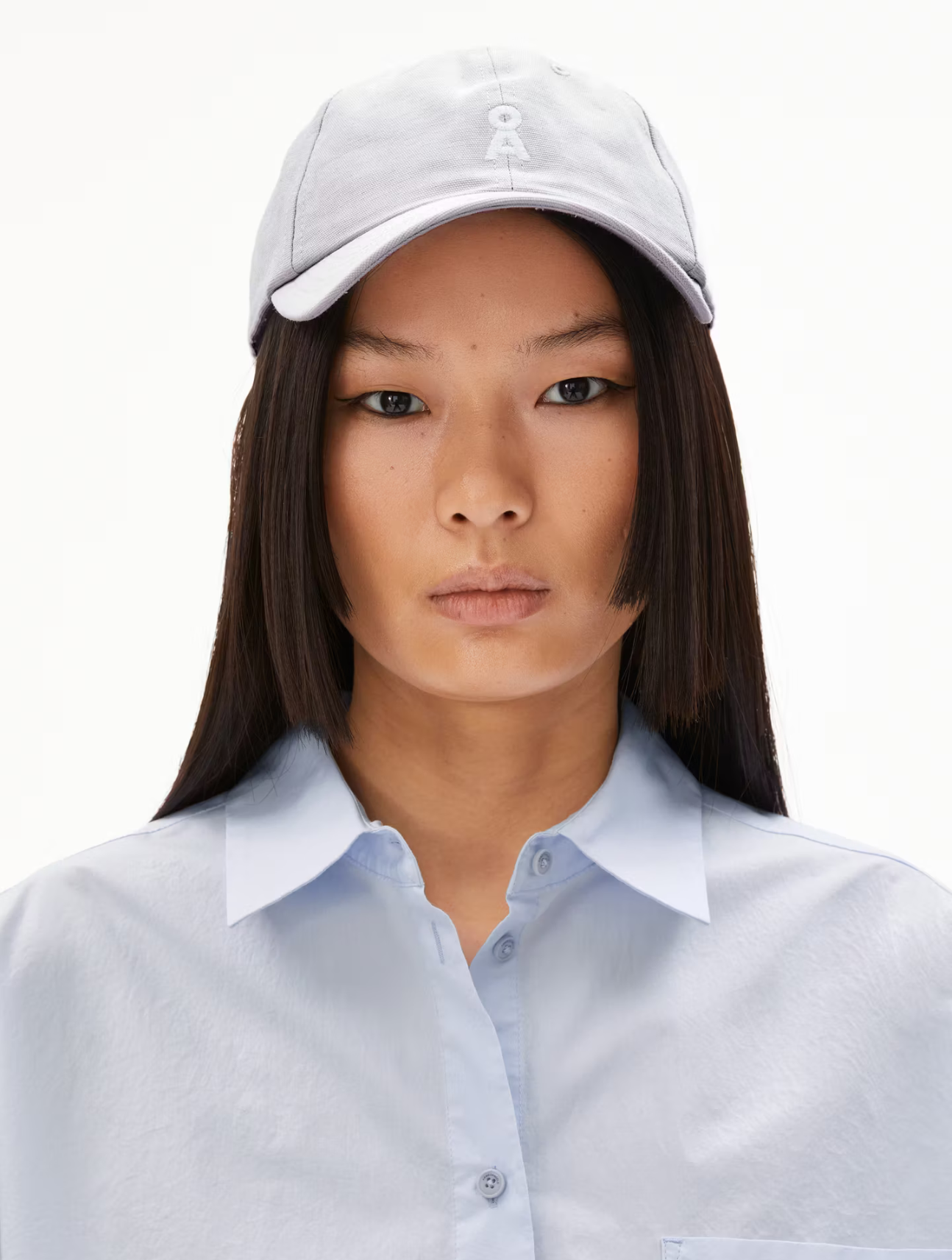 Yenaas Bold Cap