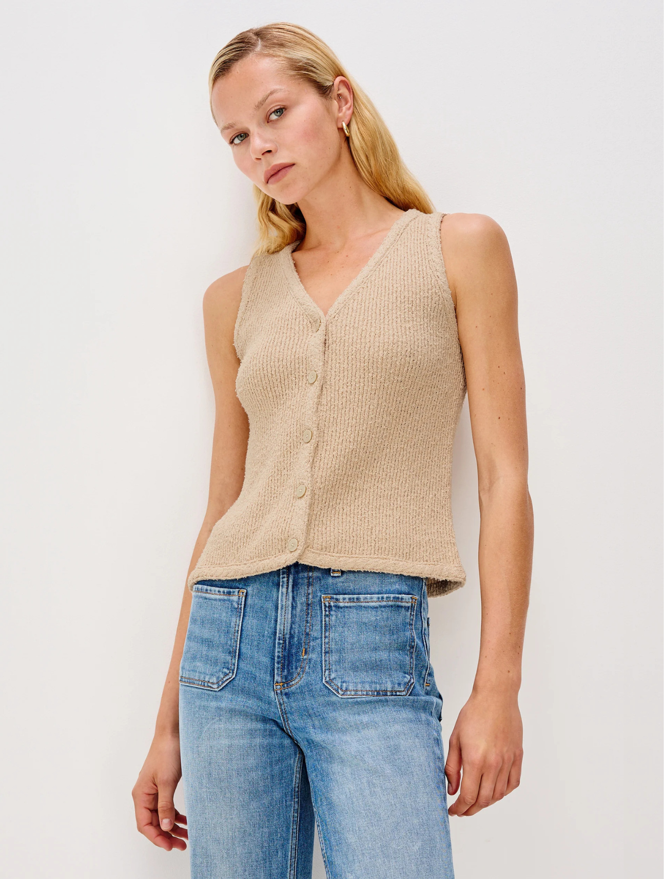 Sade Vest
