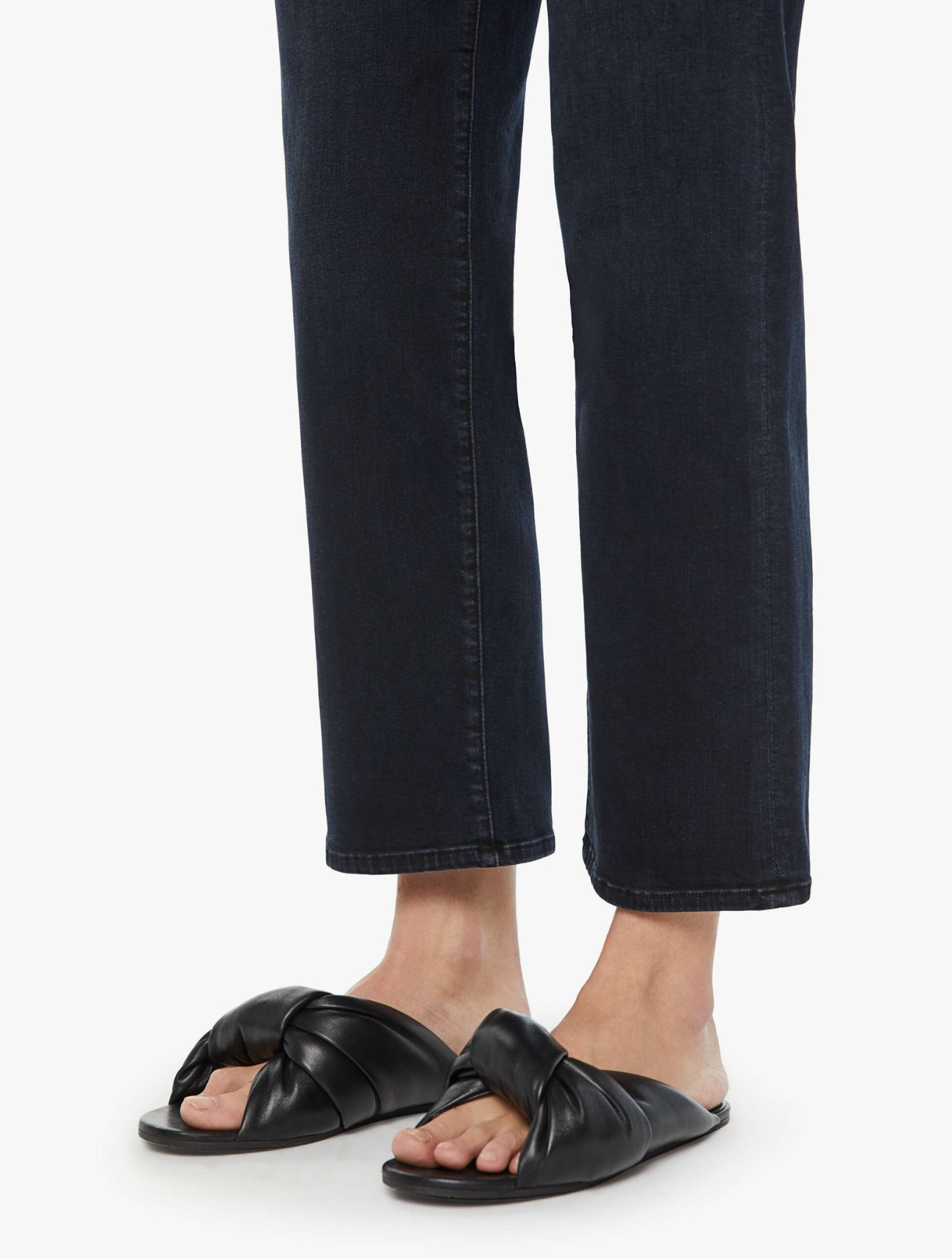 The Mid Rise Rambler Zip Ankle