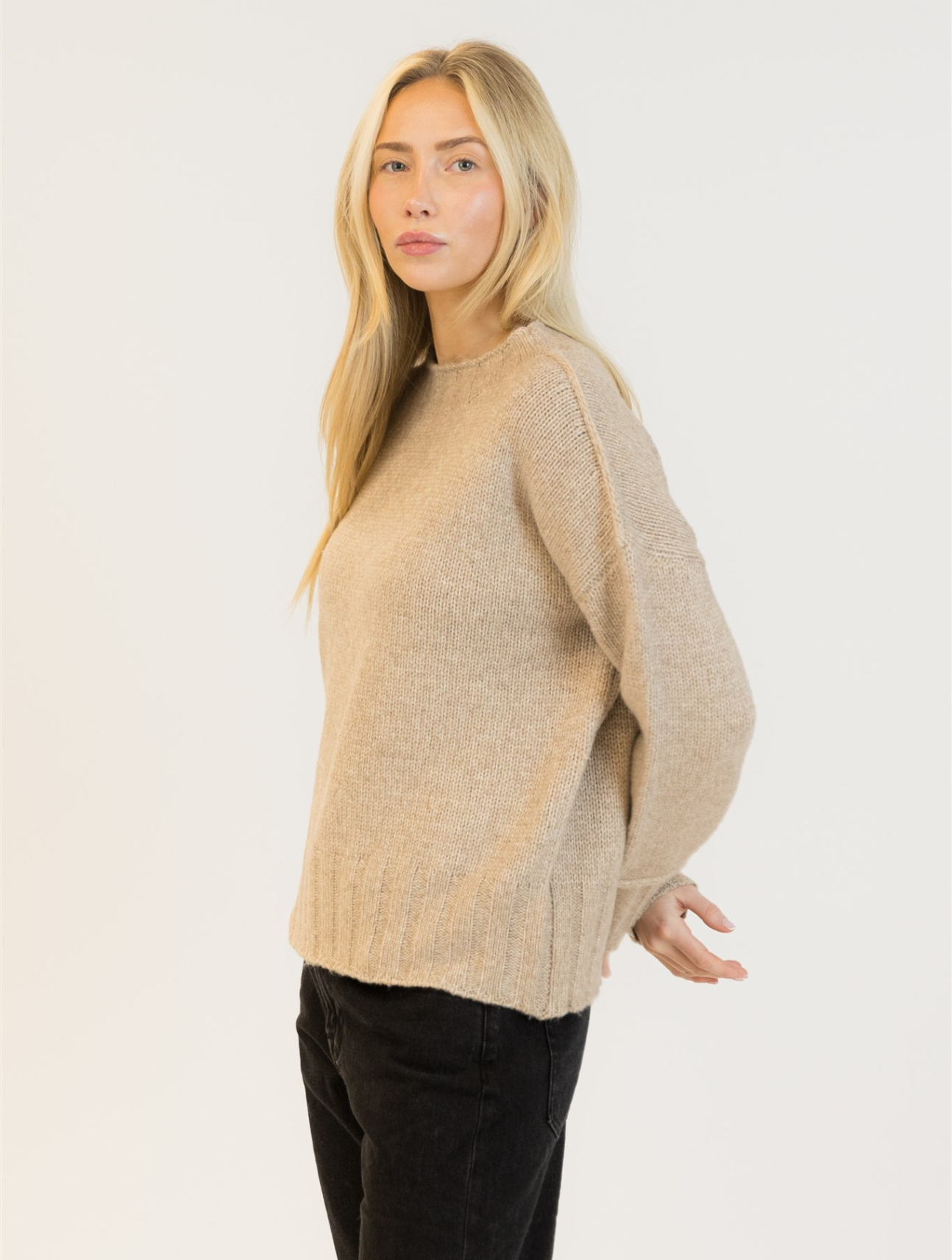 Tanya Pullover