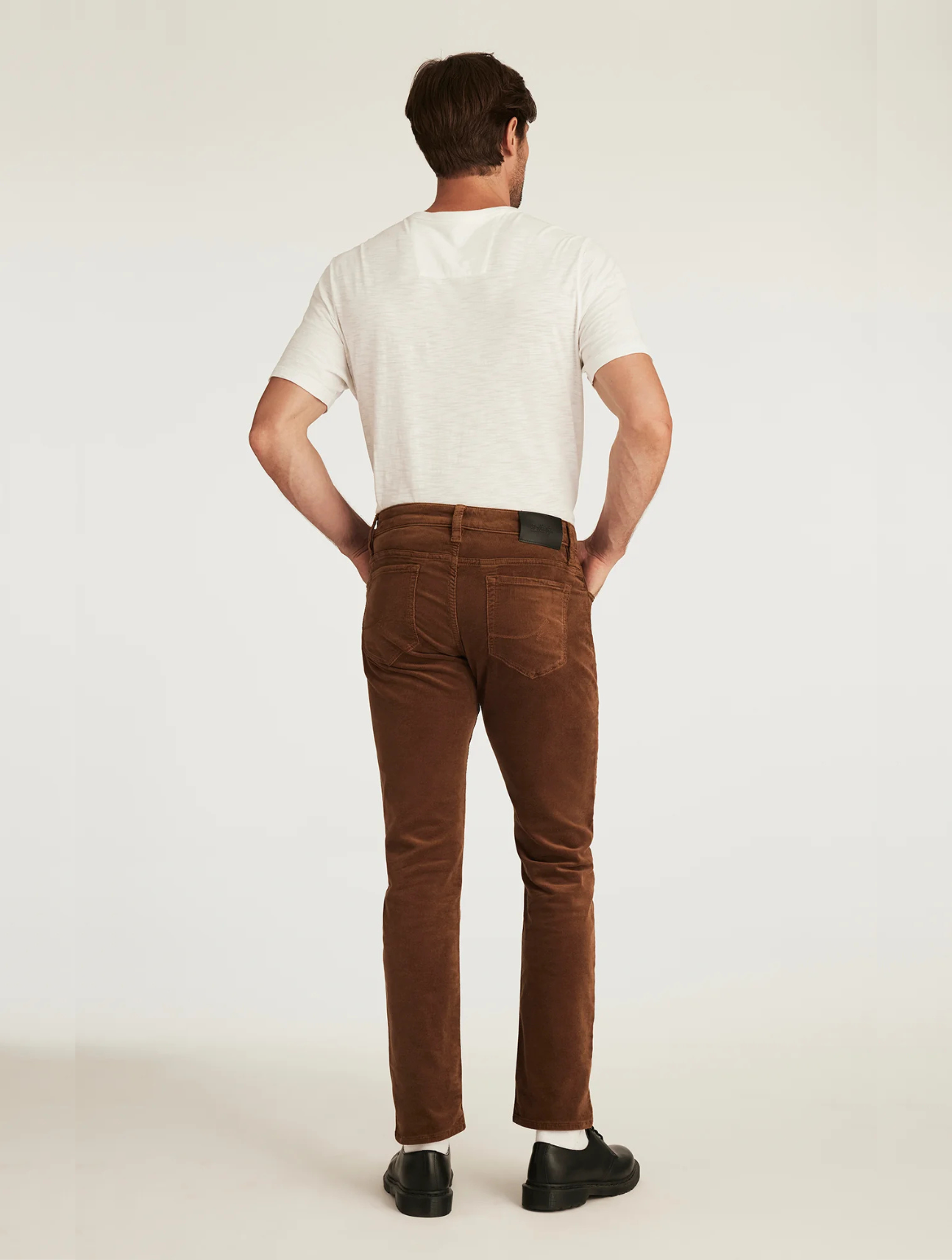 Cool Tapered Leg Pants
