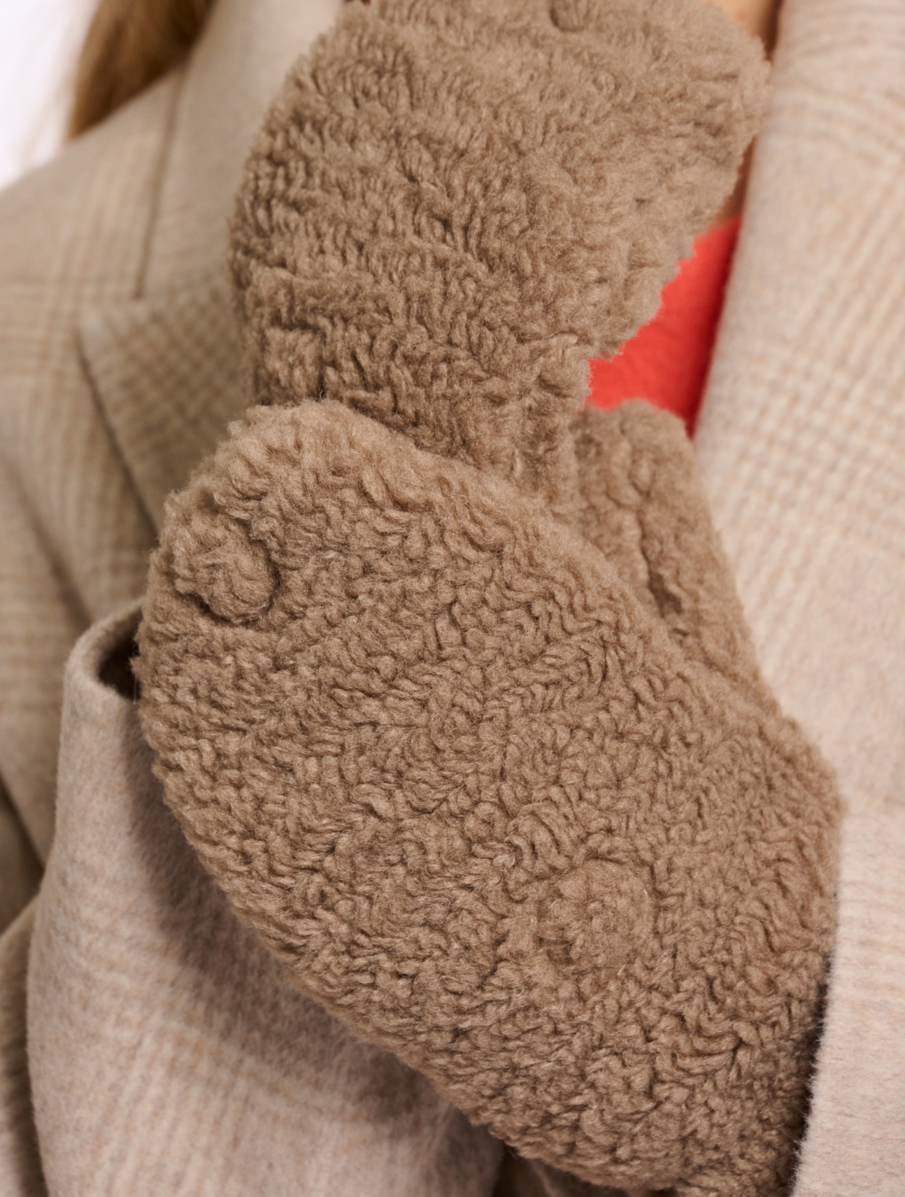 Aleida Teddy Mittens