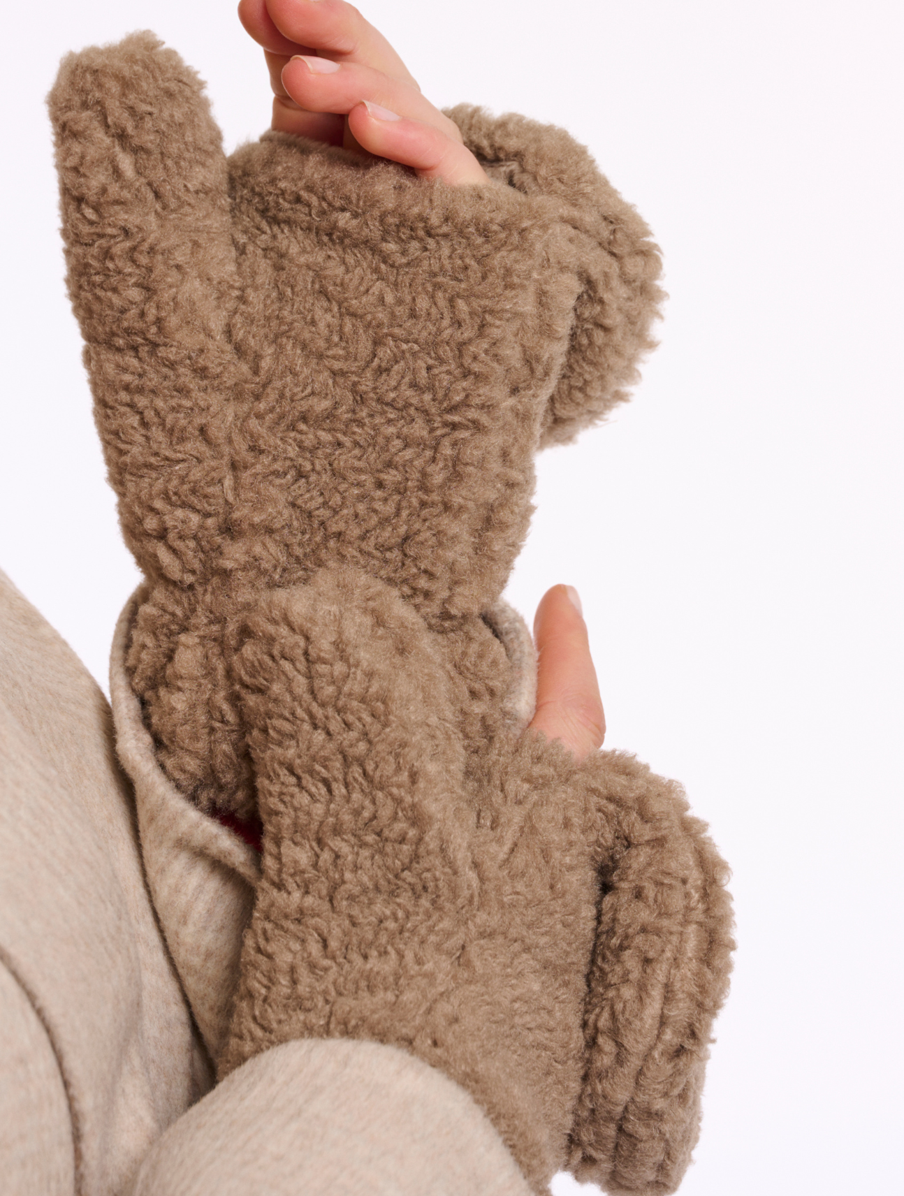 Aleida Teddy Mittens