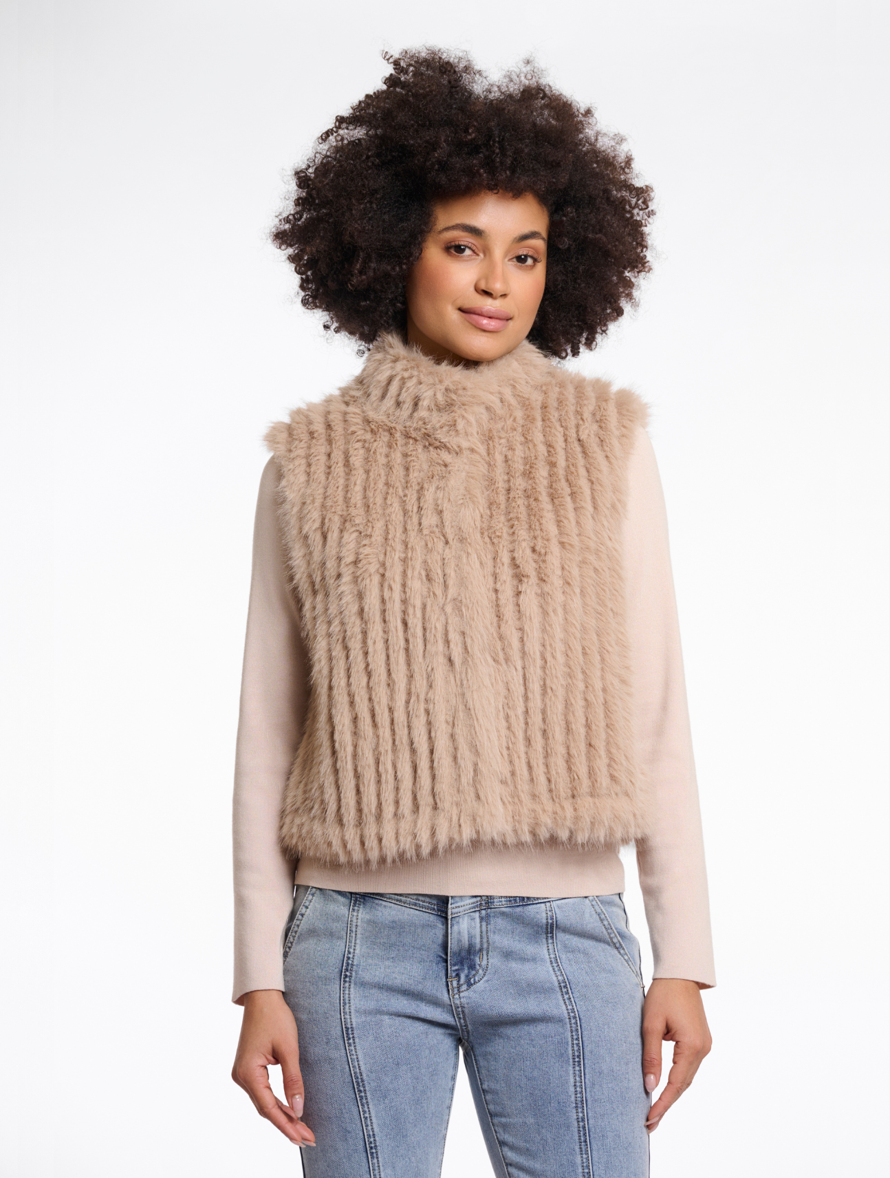 Dava Vest