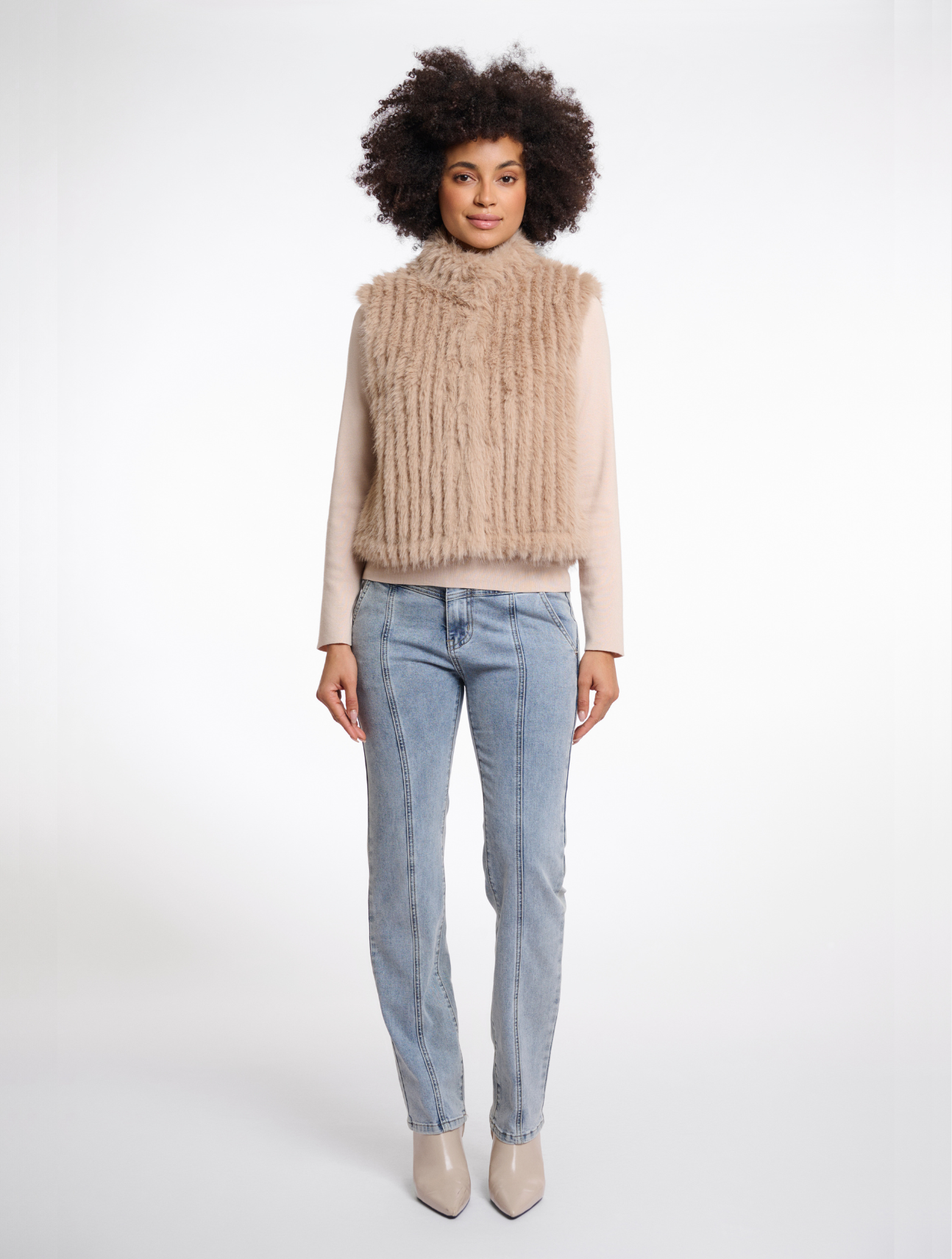 Dava Vest