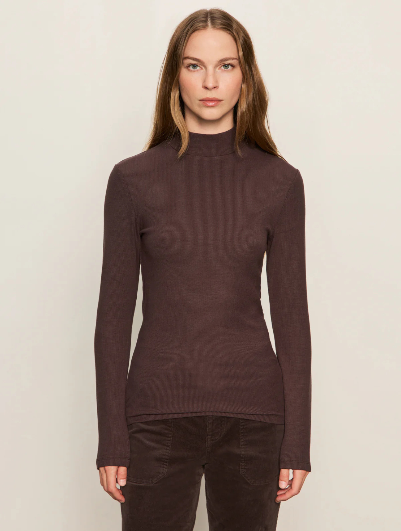 Long Sleeve Mock Essential