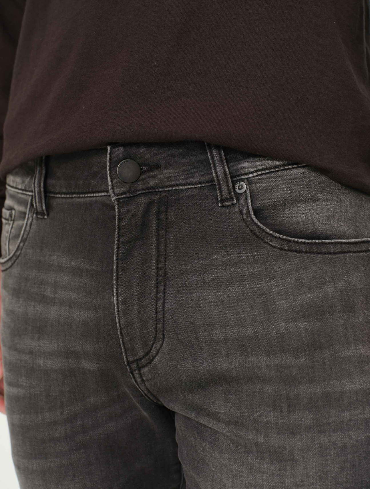 Nick Slim Jeans