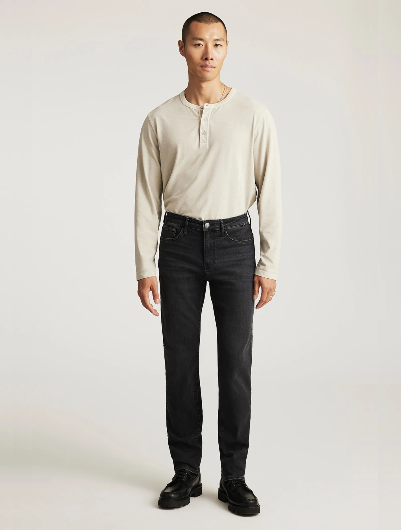 Steve Athletic Fit Jeans