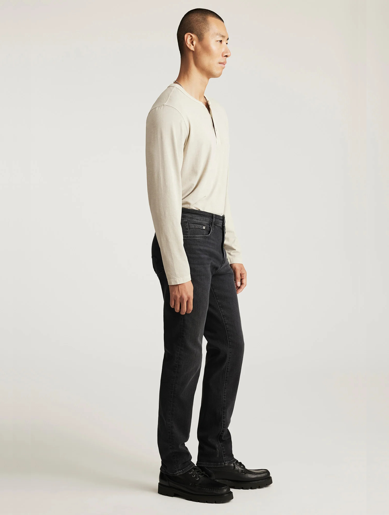 Steve Athletic Fit Jeans