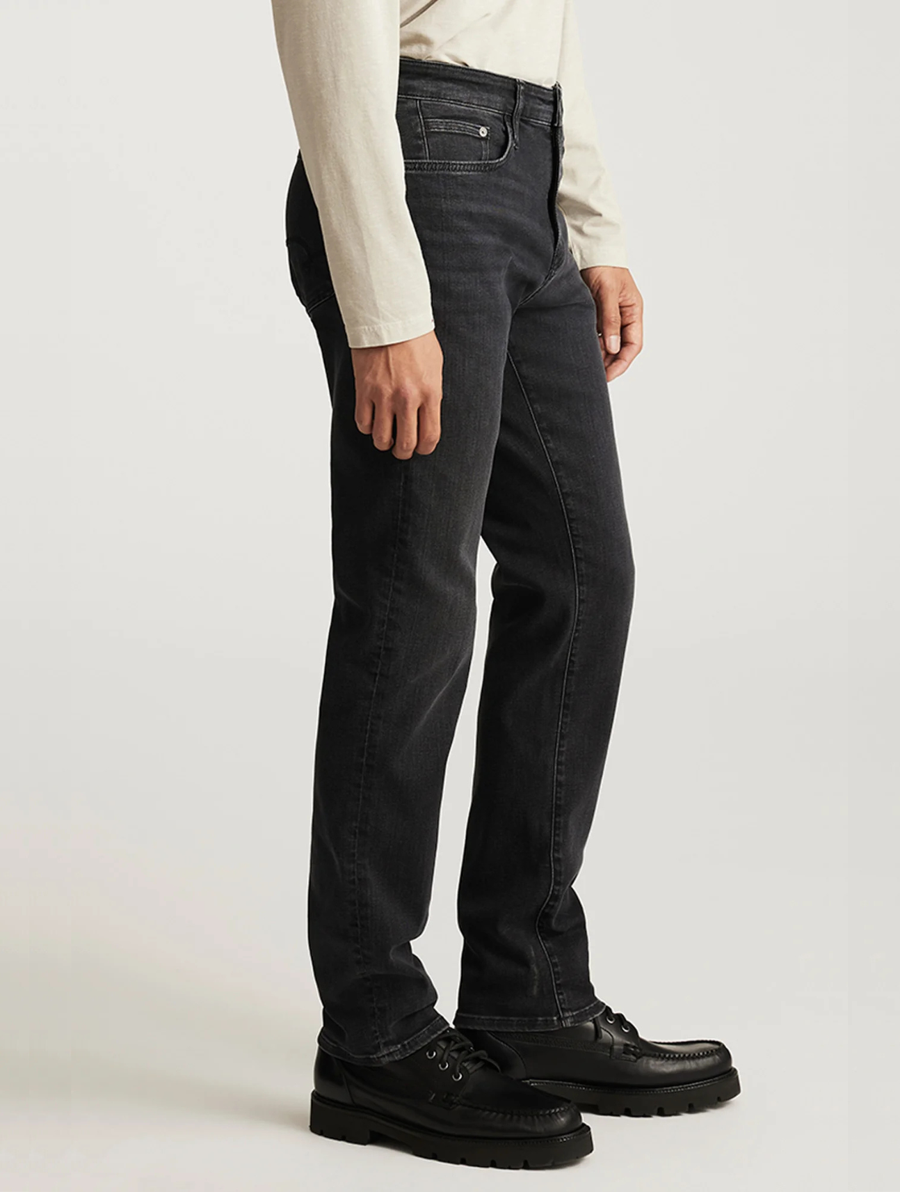 Steve Athletic Fit Jeans
