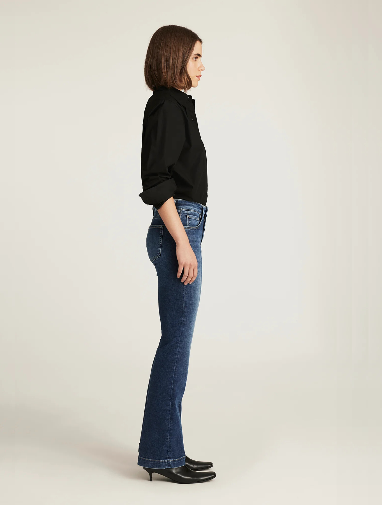 Vicky Bootcut Jeans