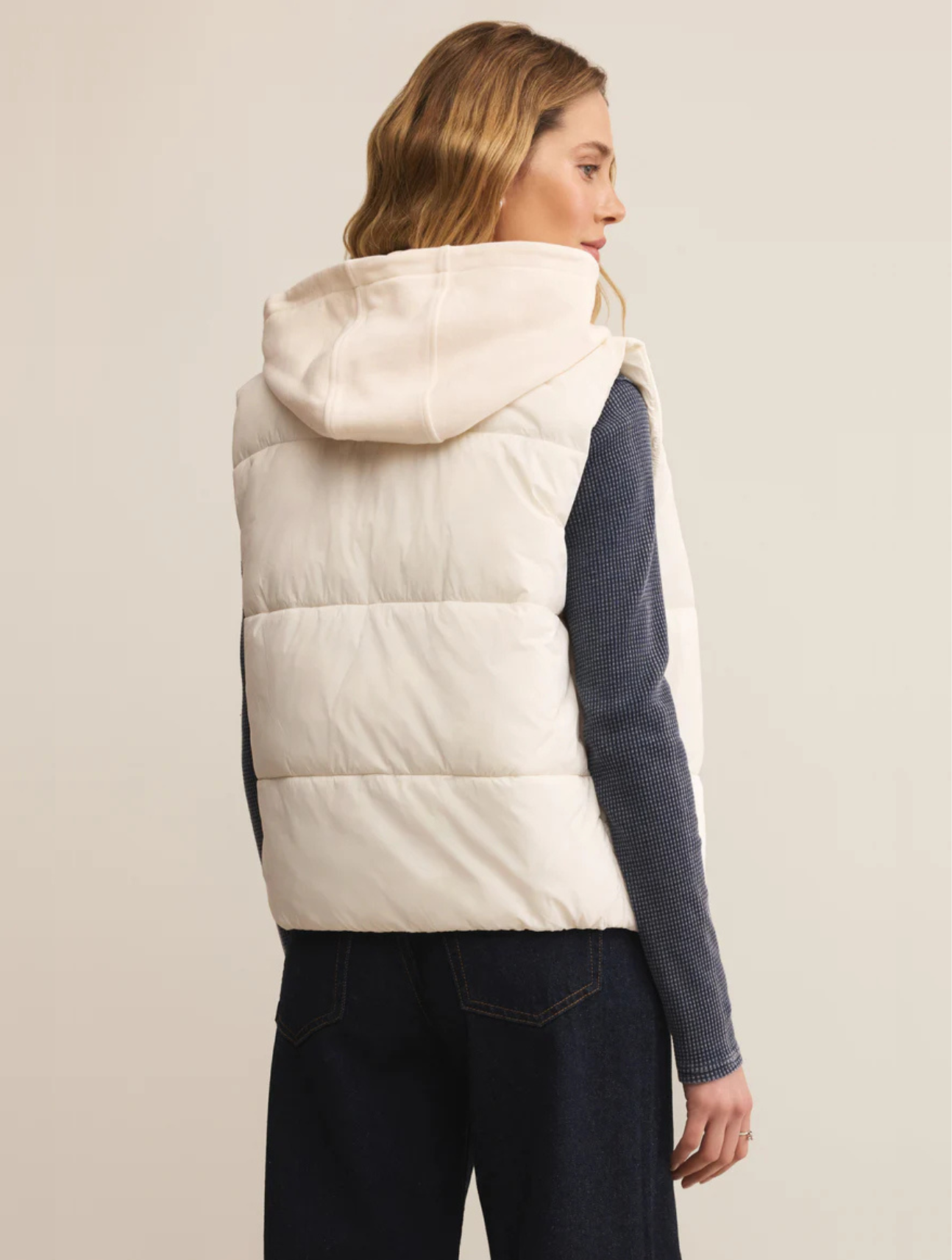 Essential Puffer Vest