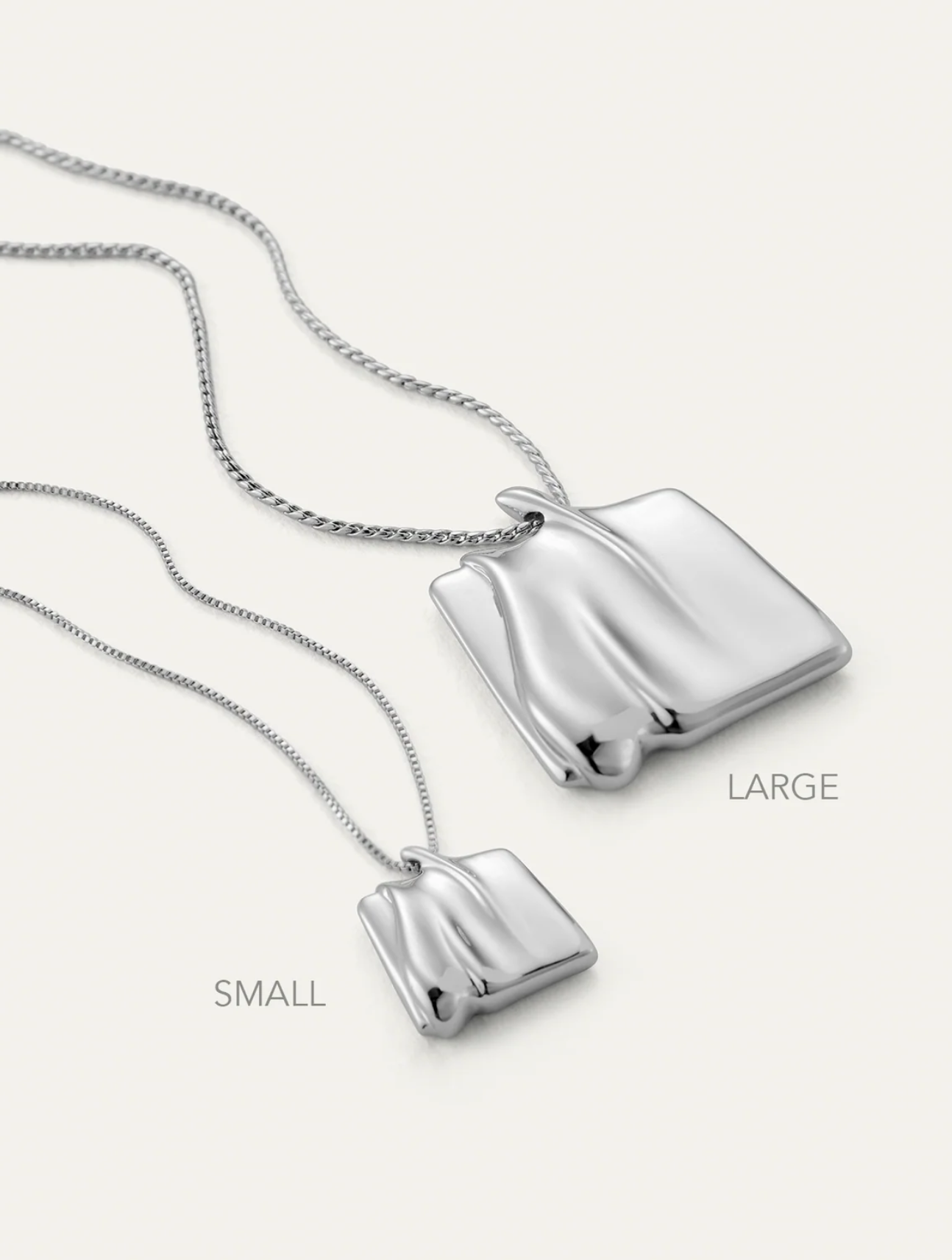 Sundra Pendant Necklace