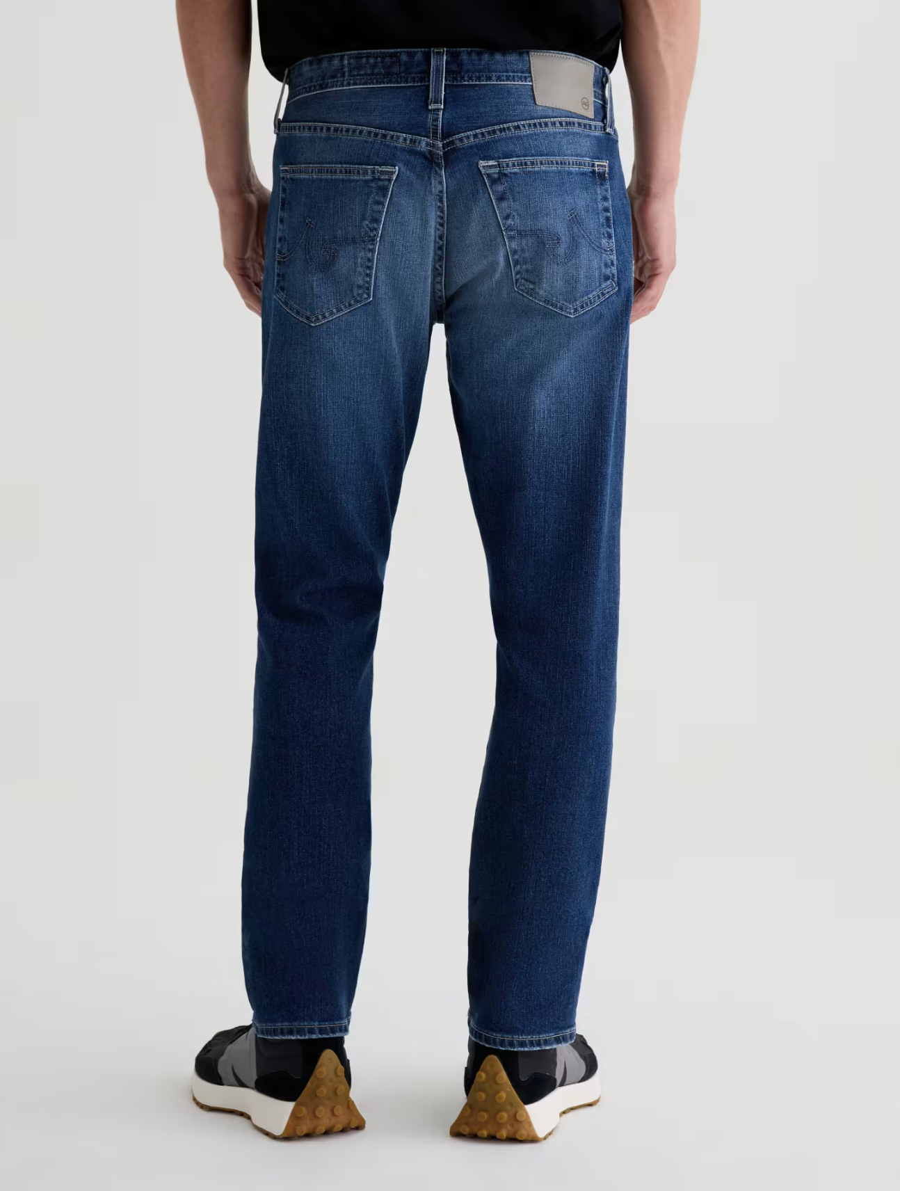 Everett Slim Straight