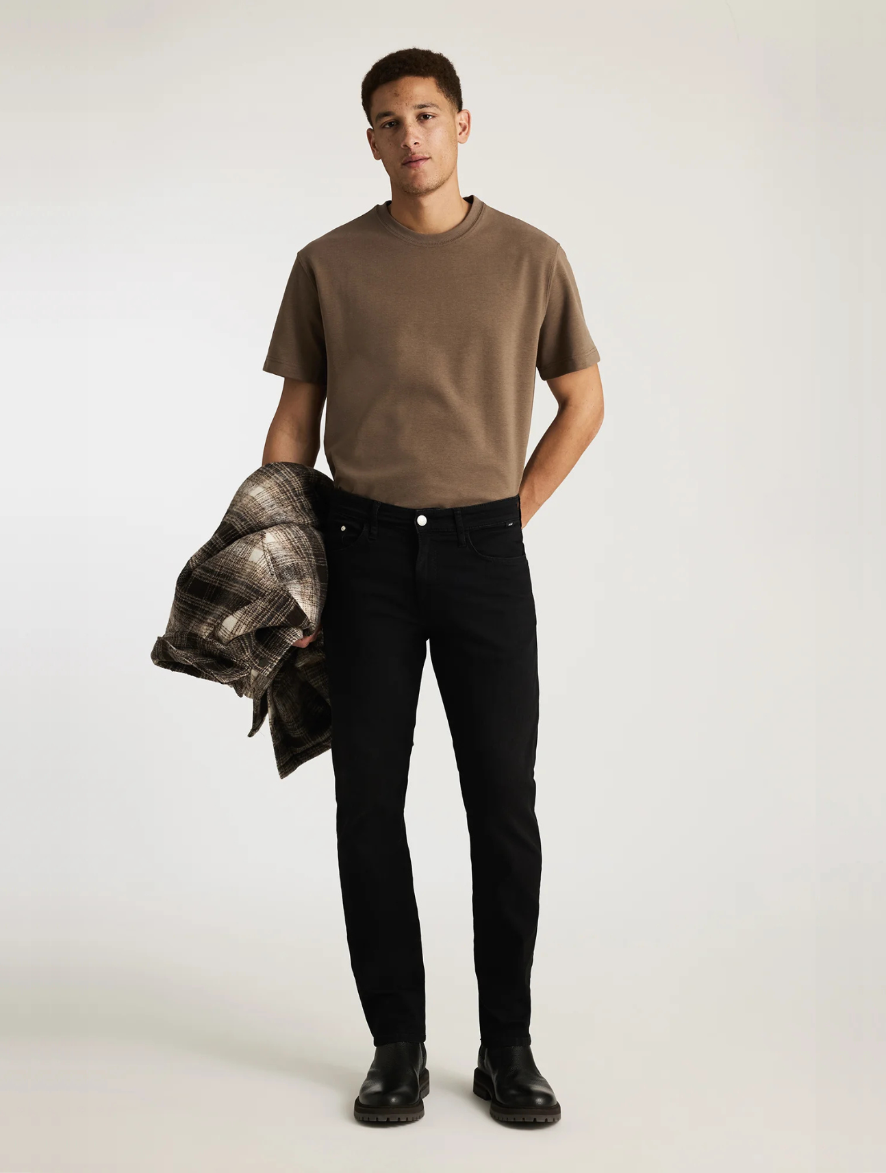 Marcus Slim Straight