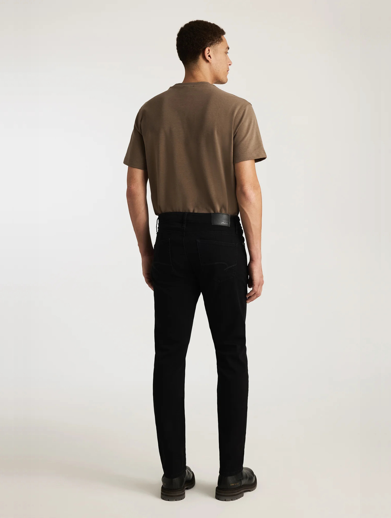 Marcus Slim Straight