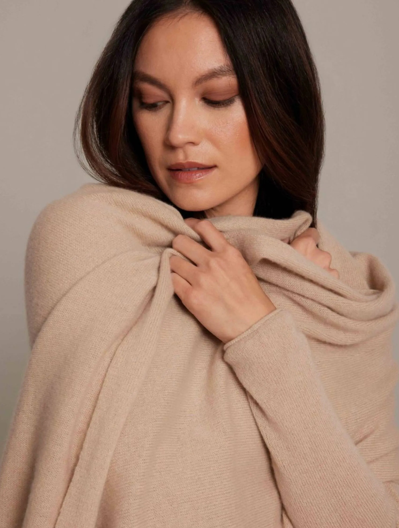 Mini Luxe Travel Wrap