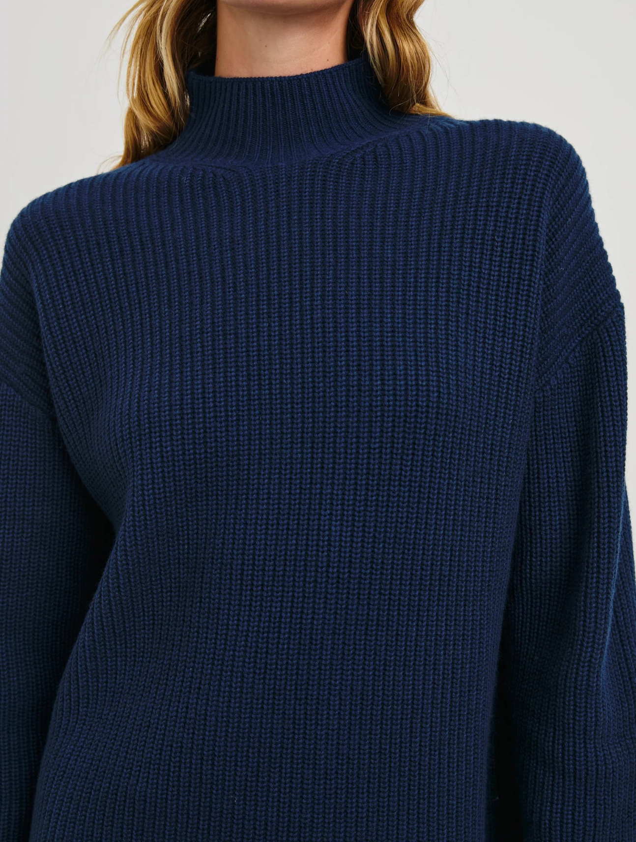 Sanna Sweater