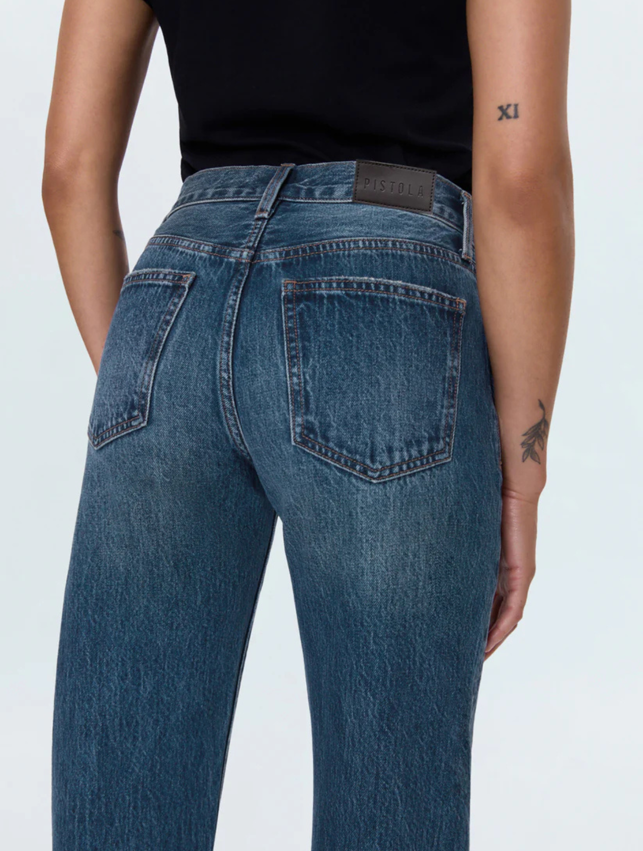 Lexi Mid Rise Bowed Straight