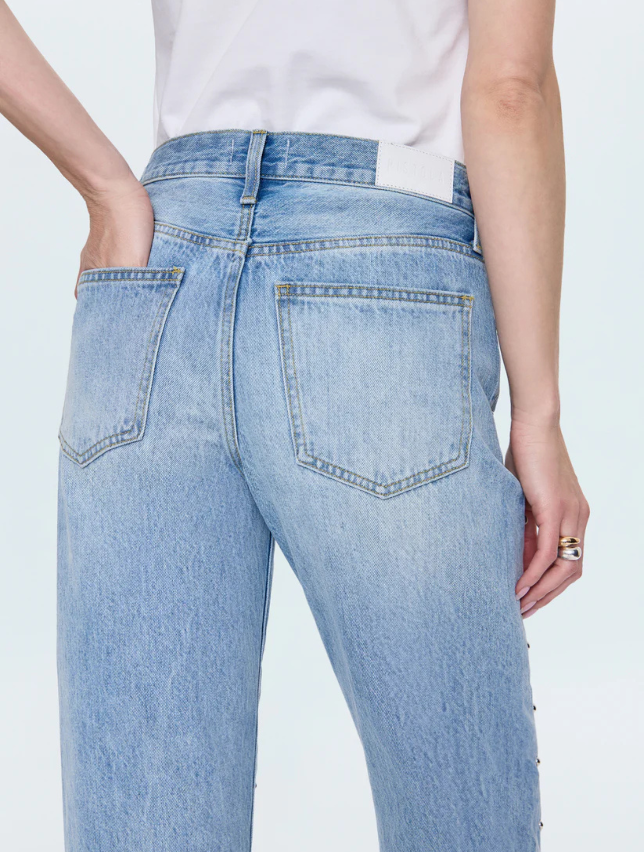 Lexi Mid Rise Bowed Straight