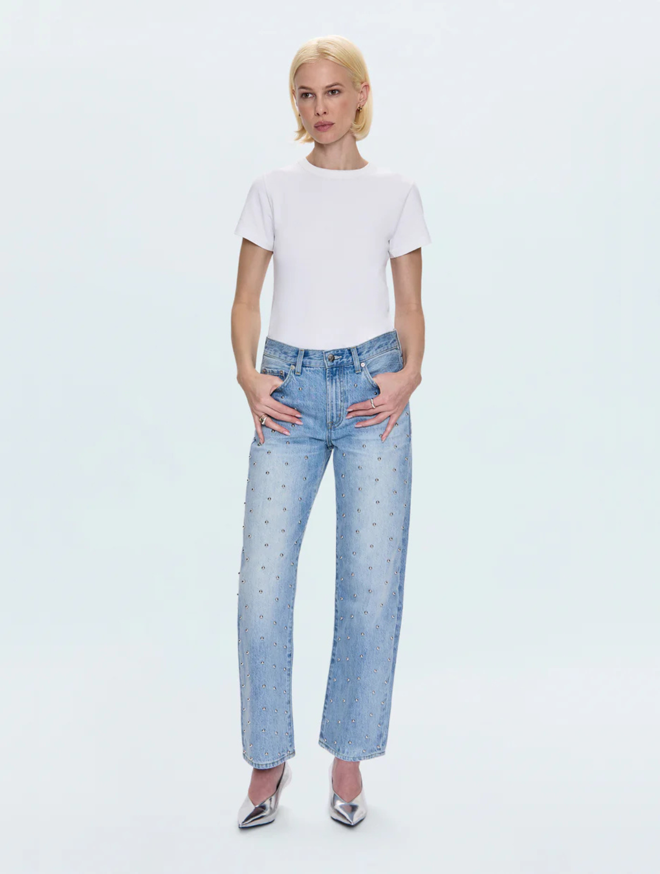 Lexi Mid Rise Bowed Straight