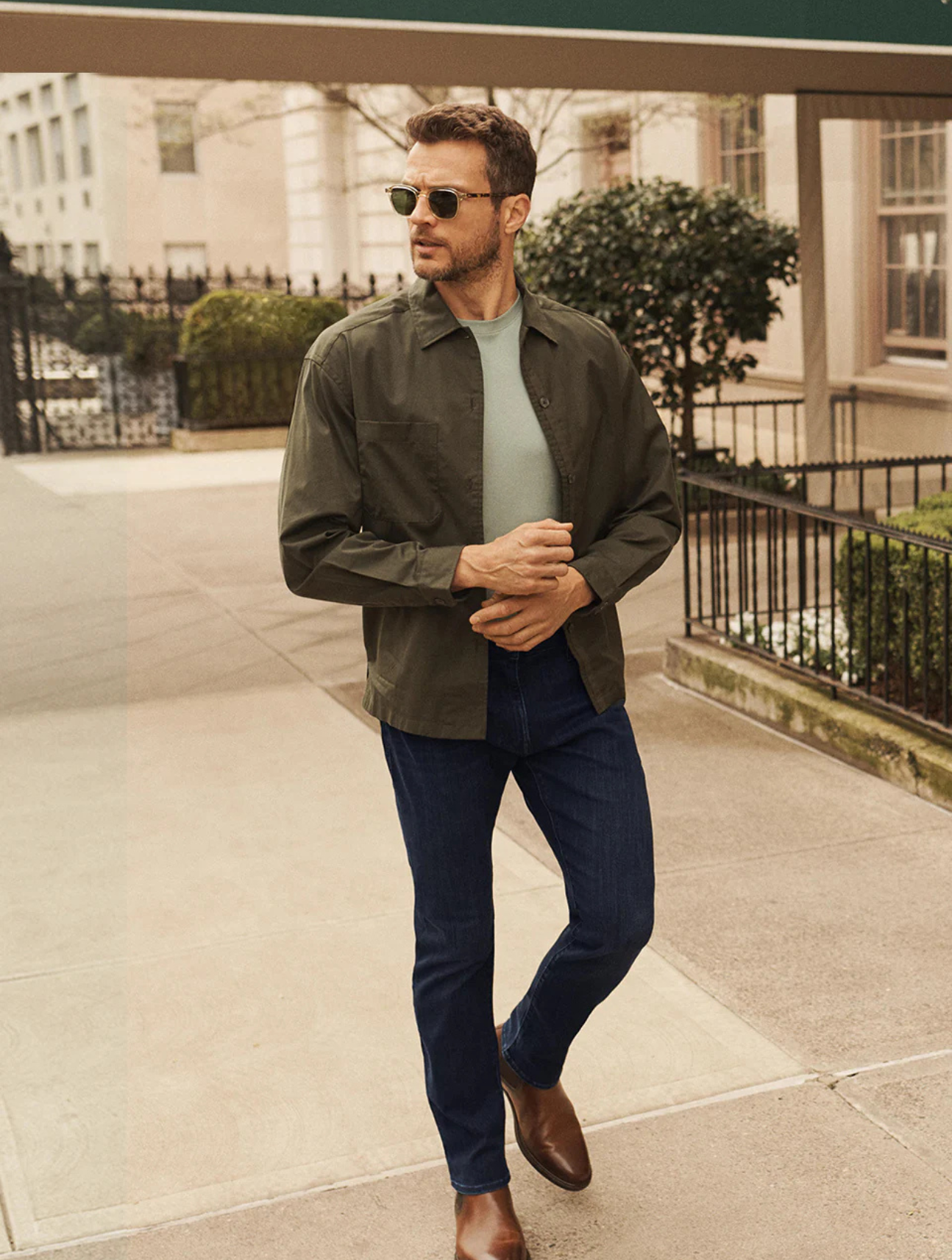 Cool Tapered Leg Jeans