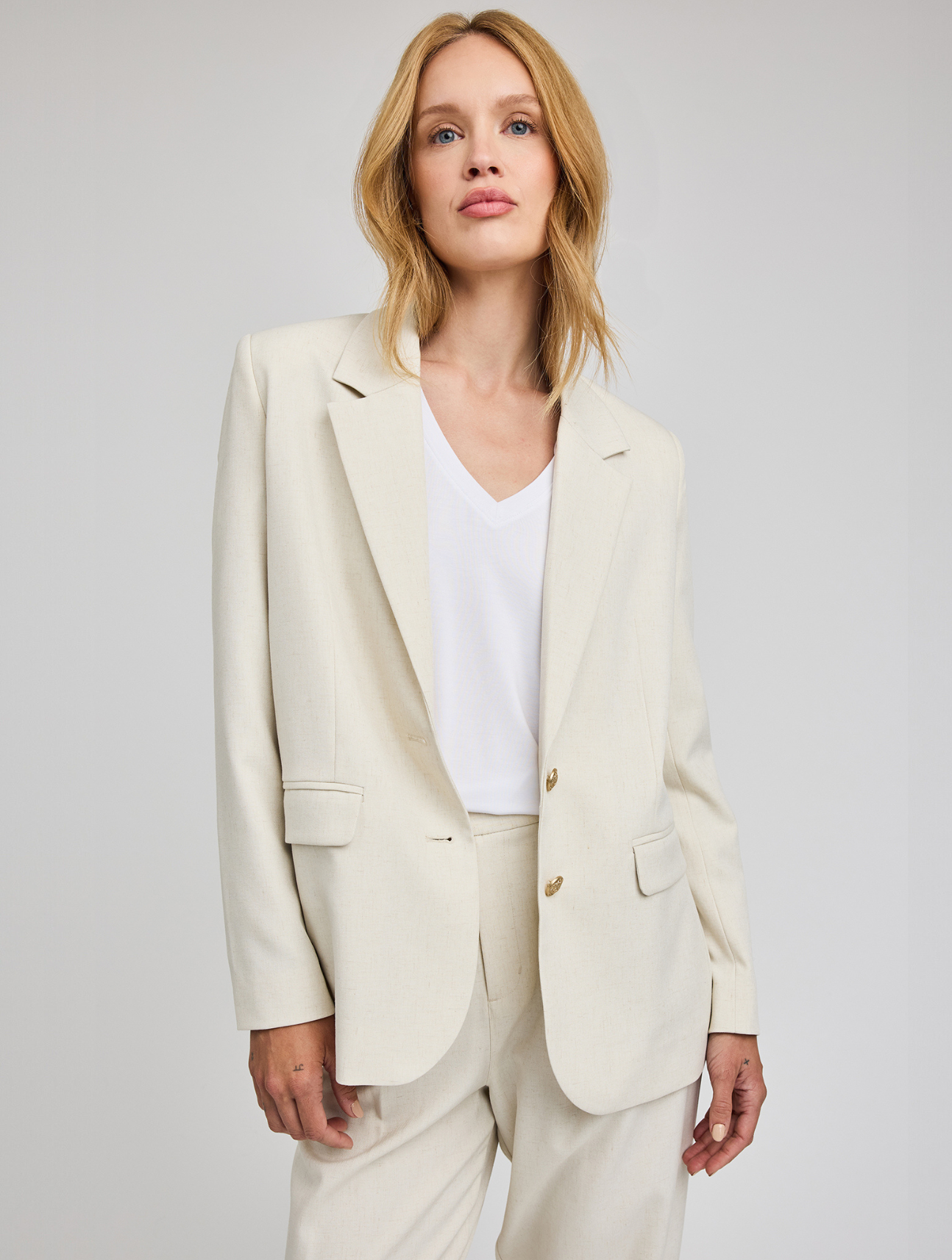 Margot Blazer