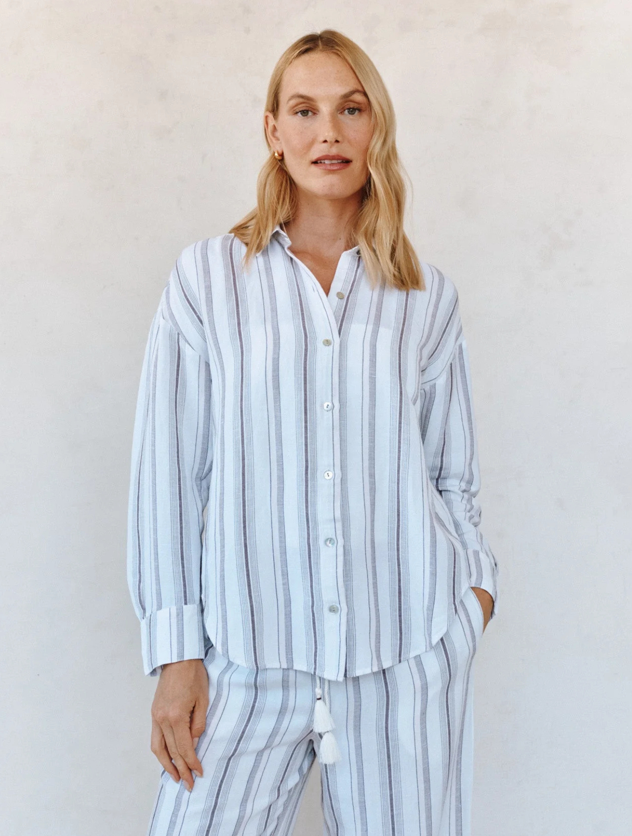 Oversized Clean Shirt