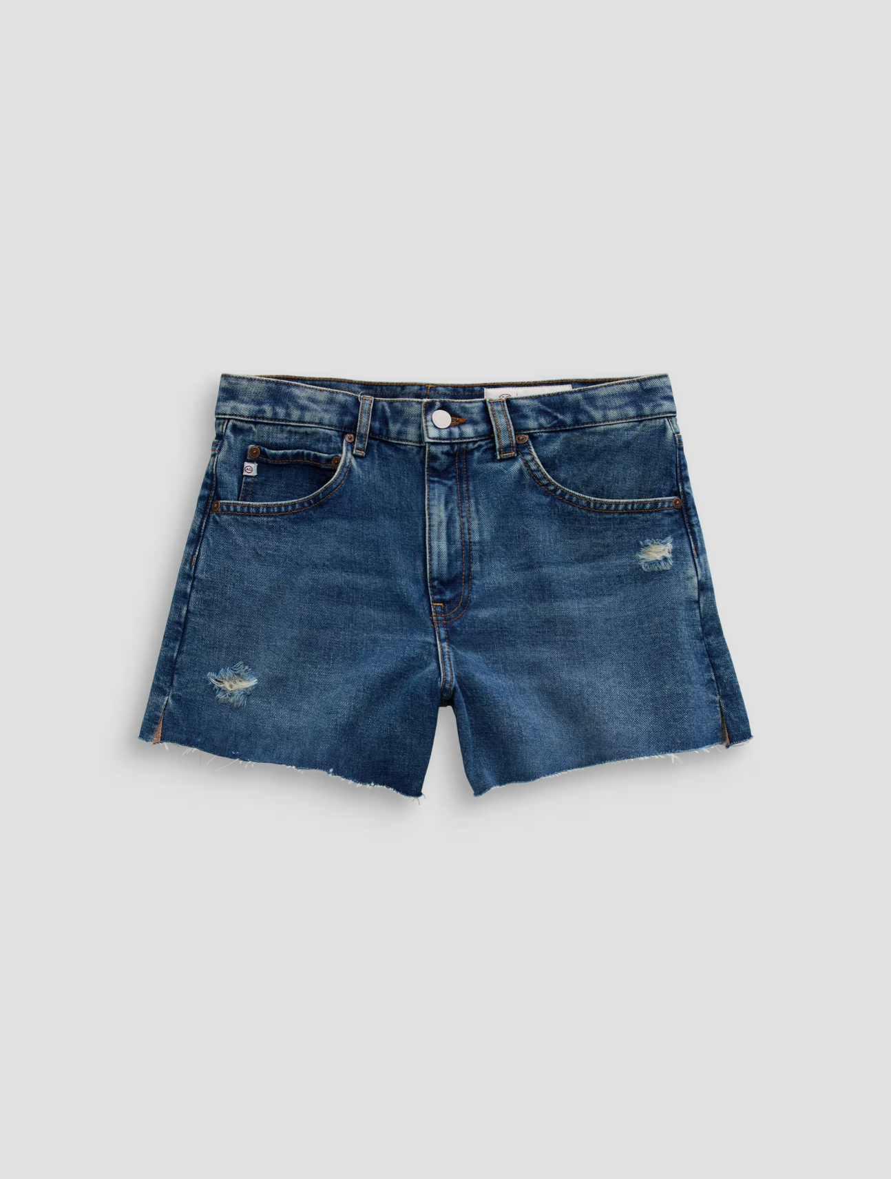 Halle Short